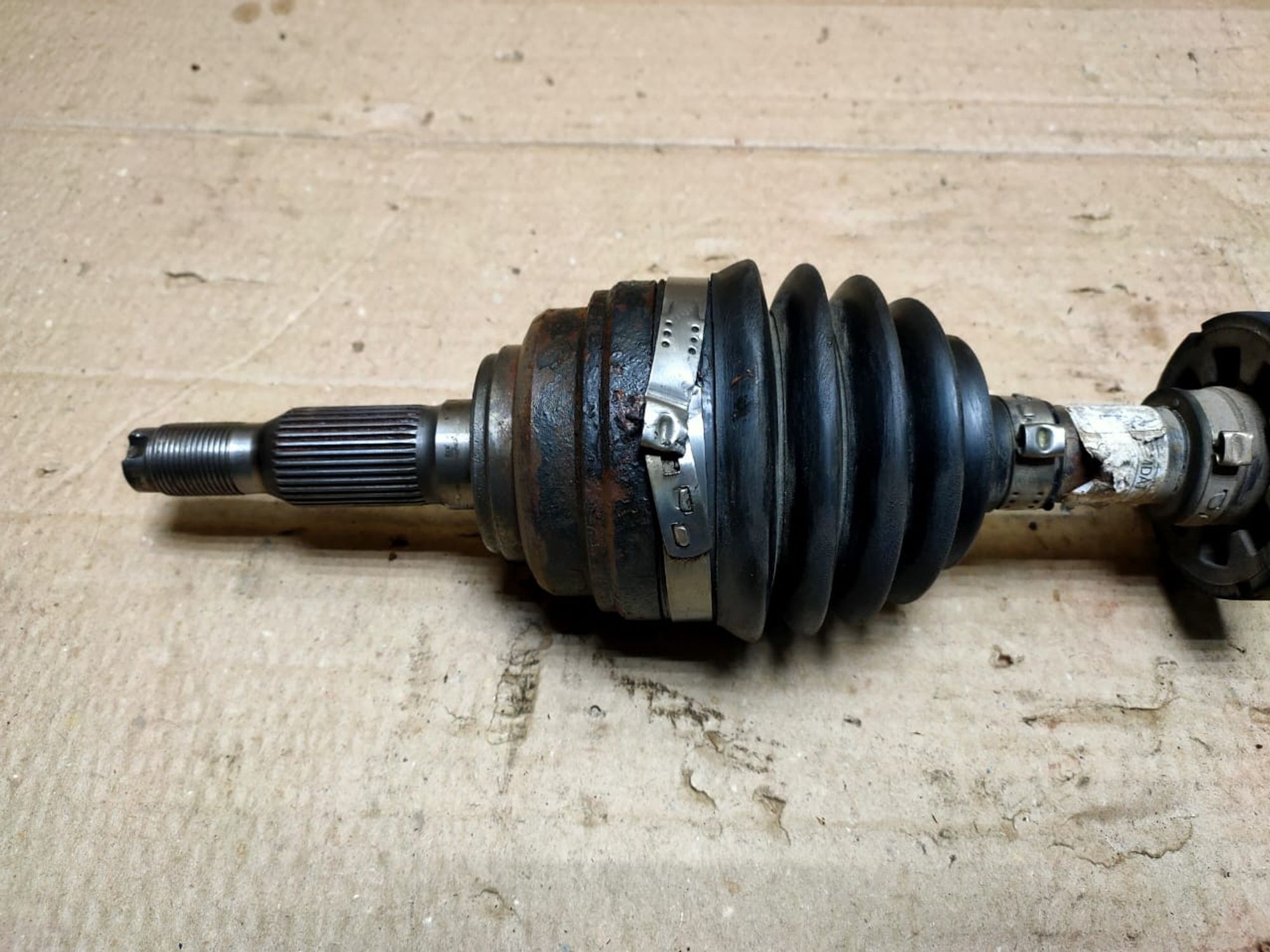 https://gcs.partsauto.market/rn-stockpro.appspot.com/thmbs/userImages/d89d66a30f14dbad161fb7a986aa0fe5/part/1fe82f78-6070-4468-b6ad-60239dc461c6_1748955835418.jpg