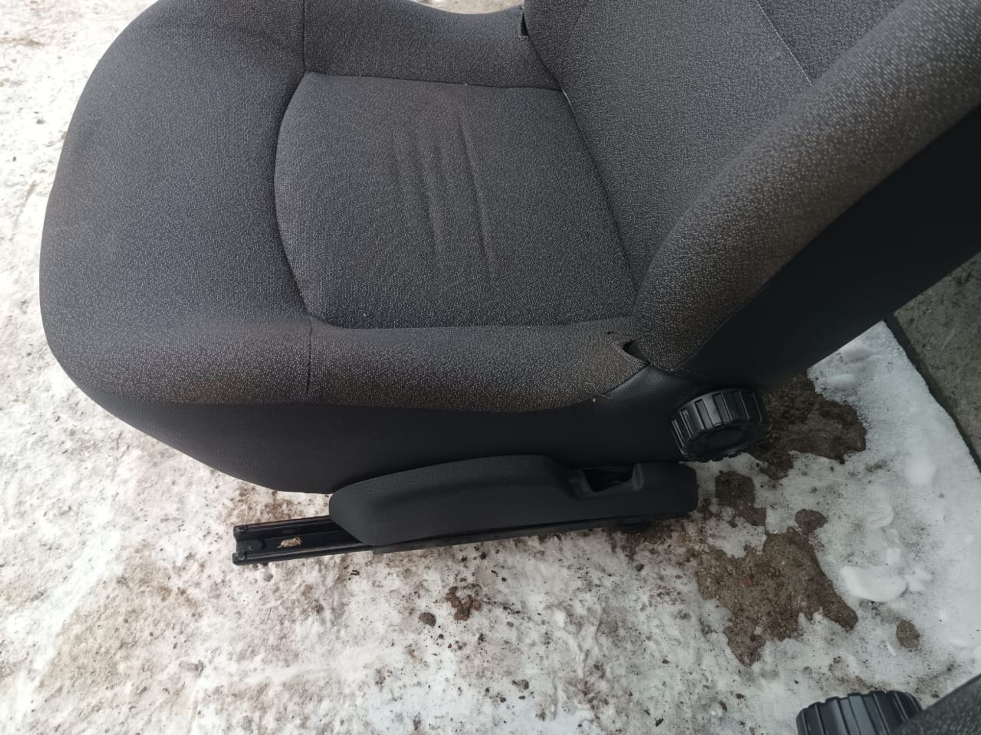 https://gcs.partsauto.market/rn-stockpro.appspot.com/thmbs/userImages/d89d66a30f14dbad161fb7a986aa0fe5/part/23baa28a-9fd8-464f-9558-4eaa035abd2b_1735301209334.jpg