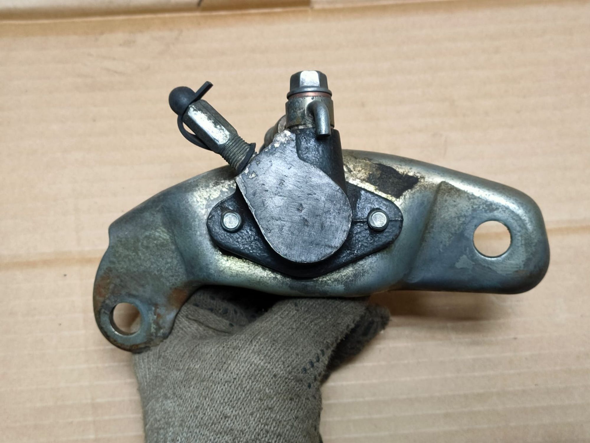 https://gcs.partsauto.market/rn-stockpro.appspot.com/thmbs/userImages/d89d66a30f14dbad161fb7a986aa0fe5/part/2500265a-c943-4892-a35f-f8a9f4b89c5c_1733245002031.jpg
