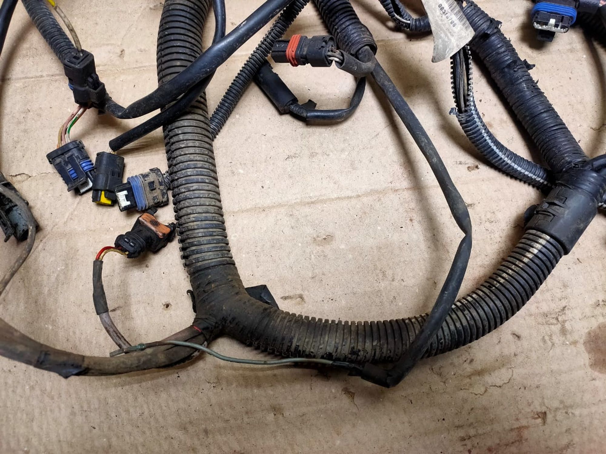 https://gcs.partsauto.market/rn-stockpro.appspot.com/thmbs/userImages/d89d66a30f14dbad161fb7a986aa0fe5/part/28298122-ca25-499e-ba8e-e7d26061a0bc_1748944468271.jpg