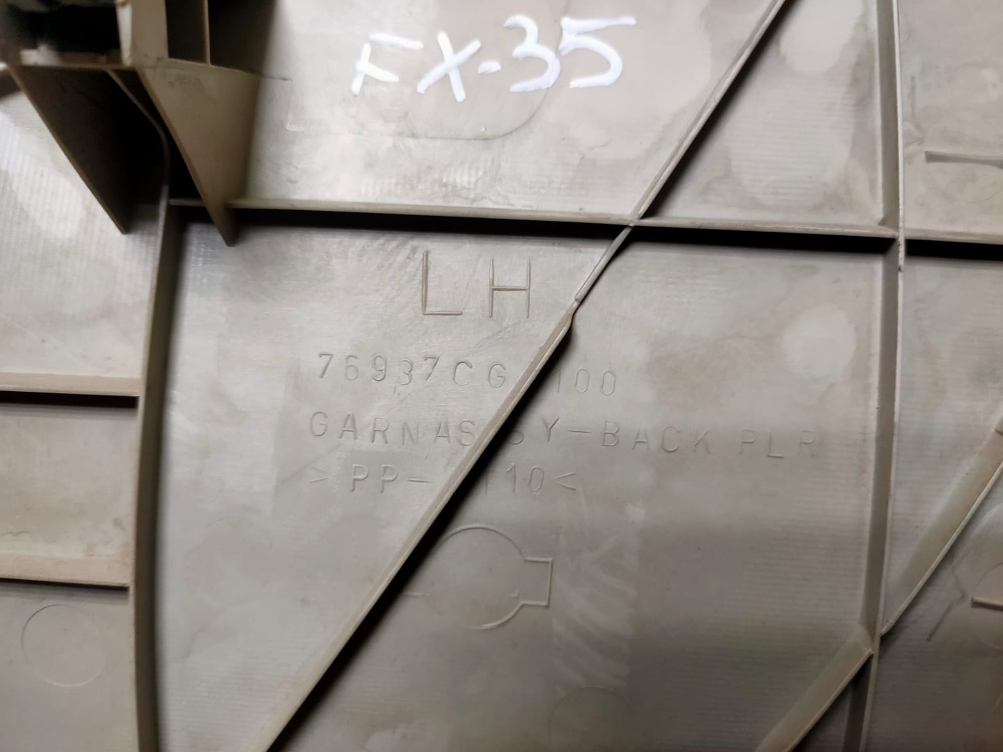 https://gcs.partsauto.market/rn-stockpro.appspot.com/thmbs/userImages/d89d66a30f14dbad161fb7a986aa0fe5/part/2eb54baa-5542-4a40-aa37-ecac9fee73d7_1748582208832.jpg
