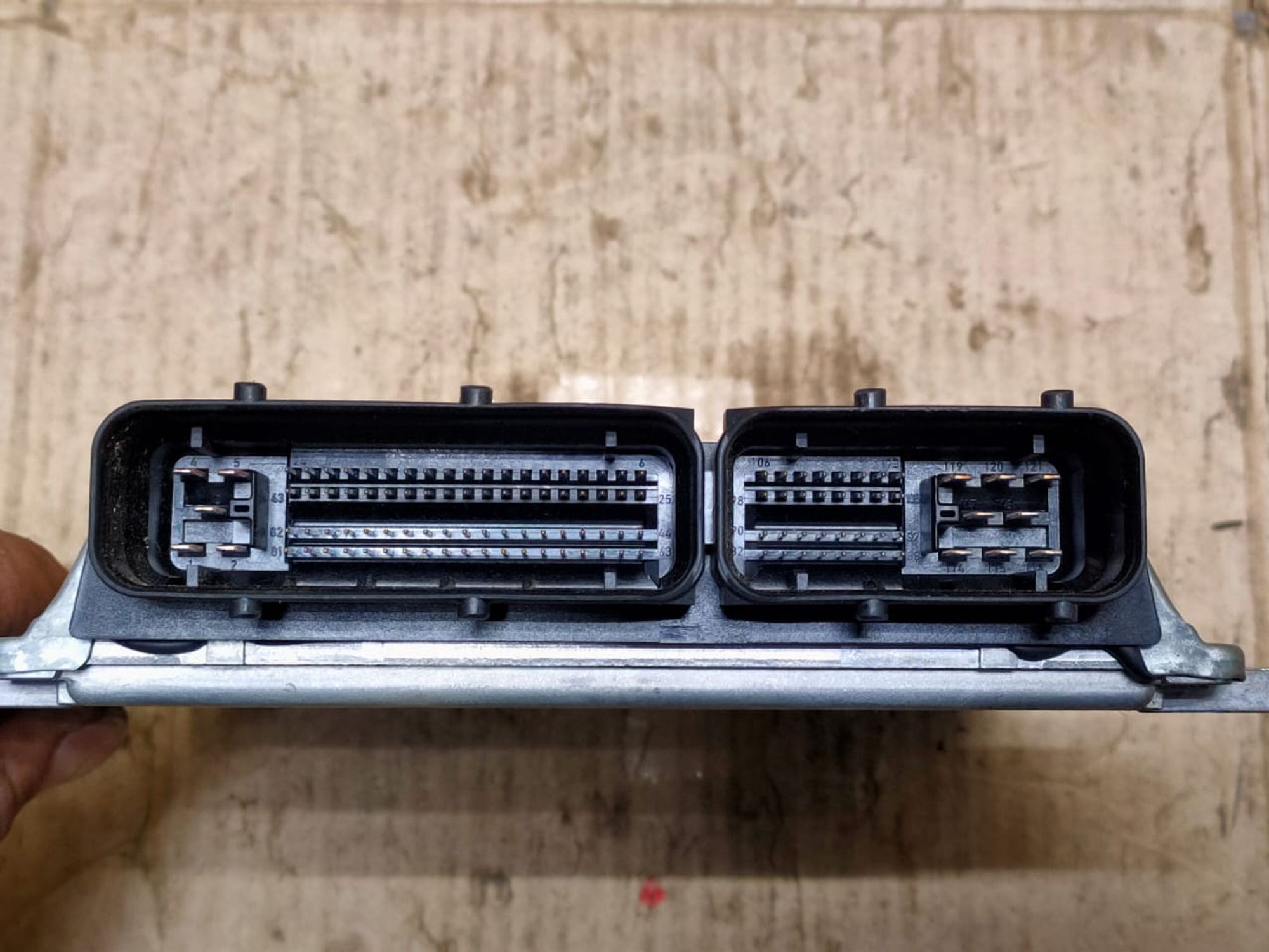 https://gcs.partsauto.market/rn-stockpro.appspot.com/thmbs/userImages/d89d66a30f14dbad161fb7a986aa0fe5/part/326cb9bf-cfa2-4c28-84e7-0c0496c9d775_1746452384585.jpg