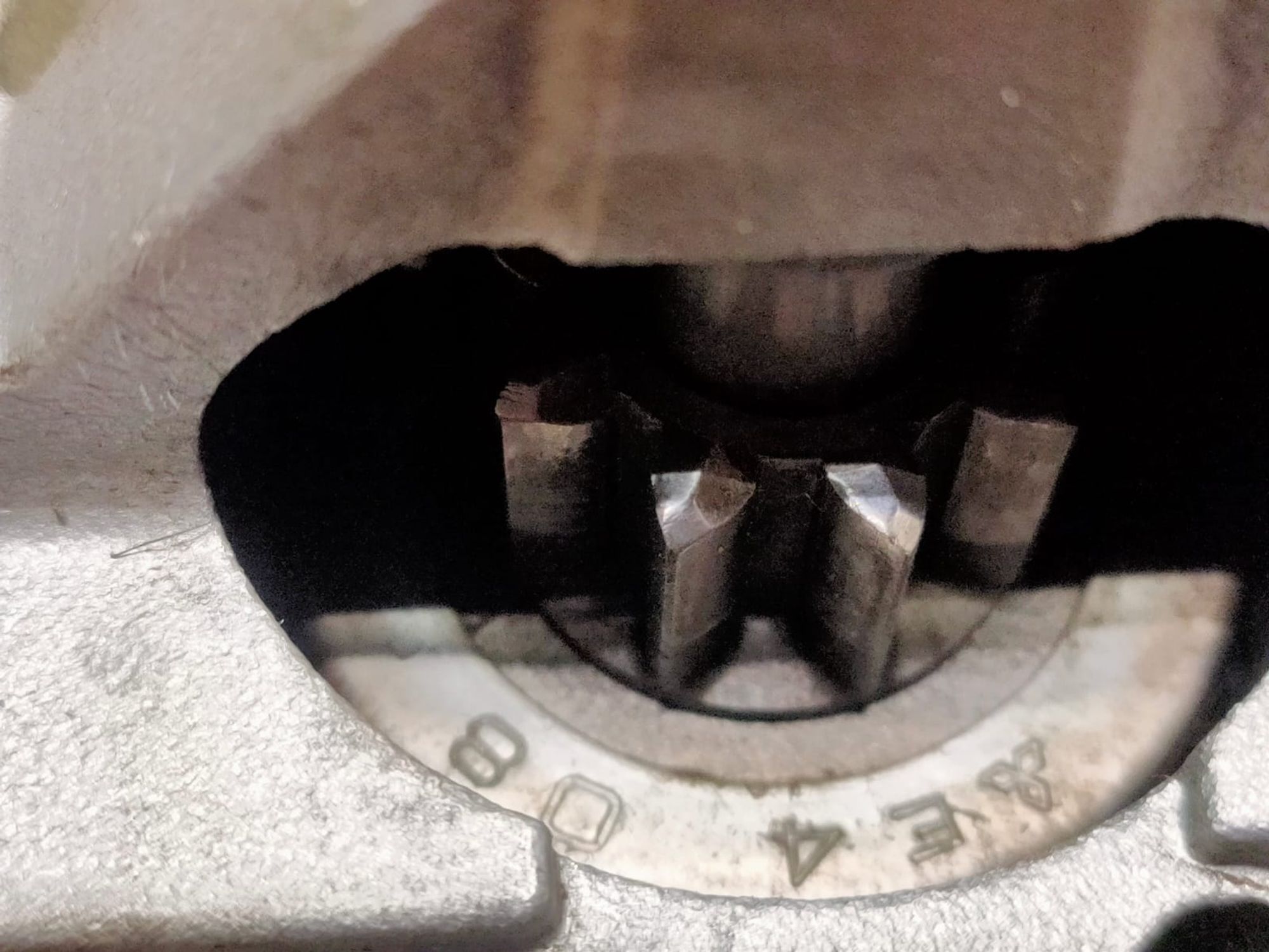 https://gcs.partsauto.market/rn-stockpro.appspot.com/thmbs/userImages/d89d66a30f14dbad161fb7a986aa0fe5/part/32e73cda-d6e7-420f-8865-67aaac93b6ca_1736411312370.jpg