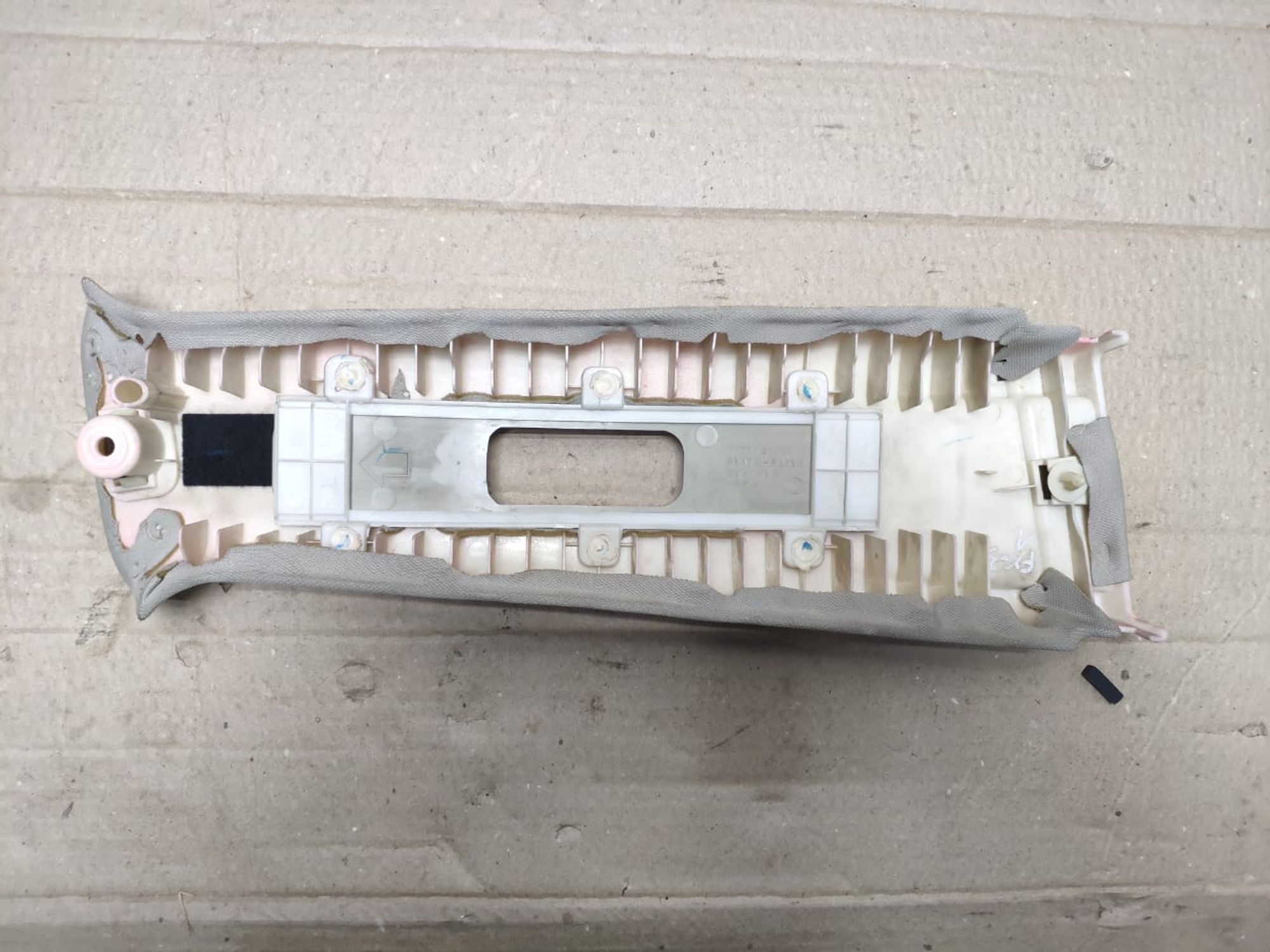 https://gcs.partsauto.market/rn-stockpro.appspot.com/thmbs/userImages/d89d66a30f14dbad161fb7a986aa0fe5/part/3353bcc1-8880-49c3-a4a4-17d588857907_1748582719828.jpg