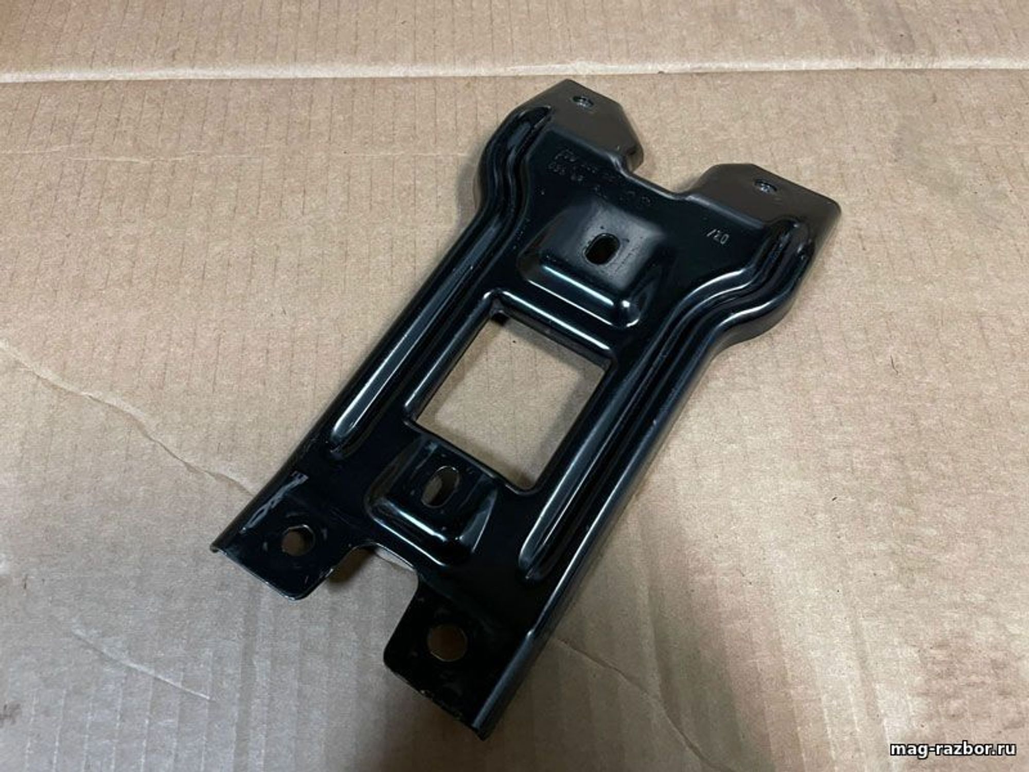 https://gcs.partsauto.market/rn-stockpro.appspot.com/thmbs/userImages/d89d66a30f14dbad161fb7a986aa0fe5/part/3367ebf4-e0f9-4646-b966-3ad3929561c3_1717681381217.jpg