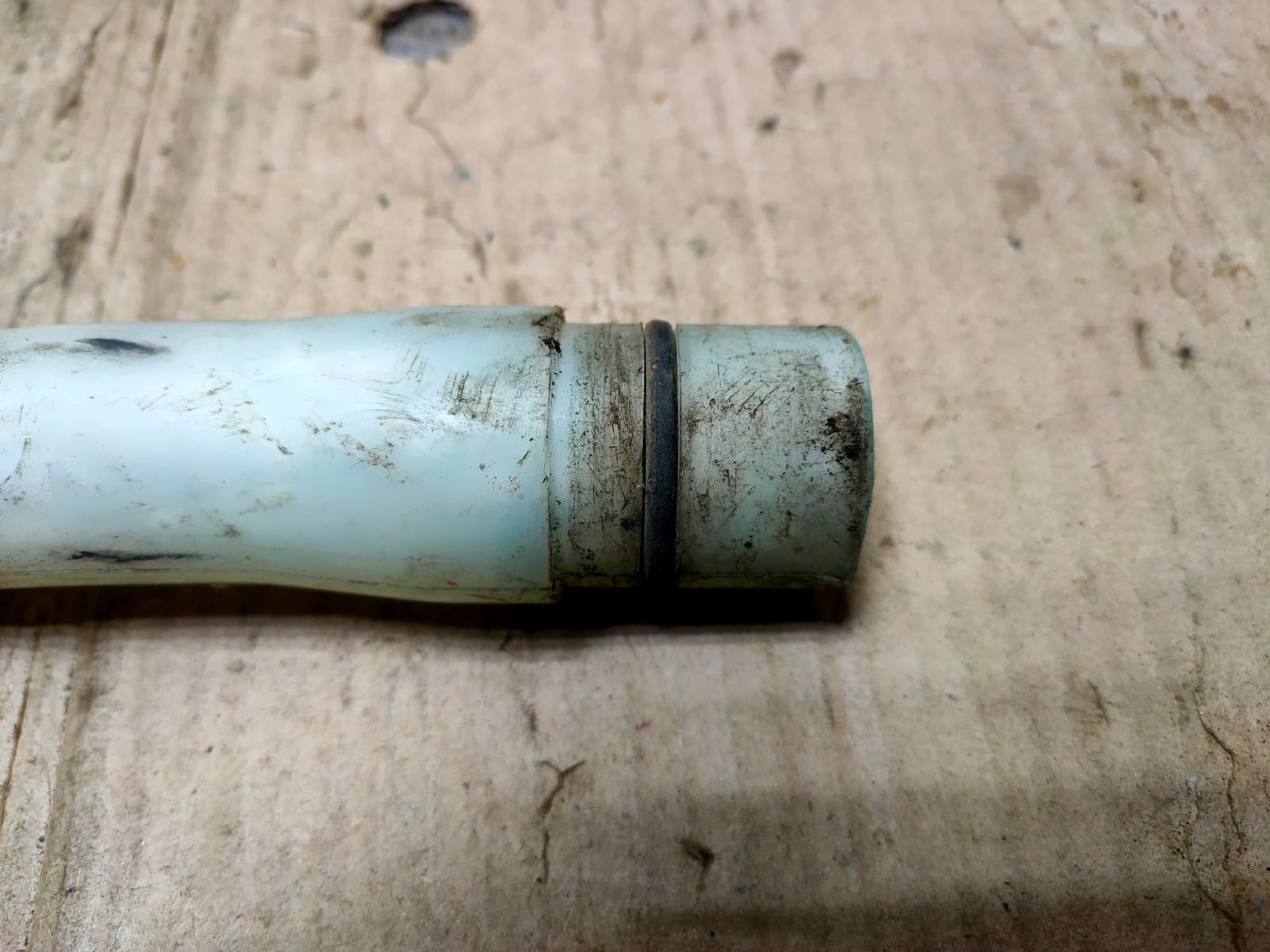 https://gcs.partsauto.market/rn-stockpro.appspot.com/thmbs/userImages/d89d66a30f14dbad161fb7a986aa0fe5/part/3476af63-837d-4297-8cb8-d1de199684e2_1746286983390.jpg