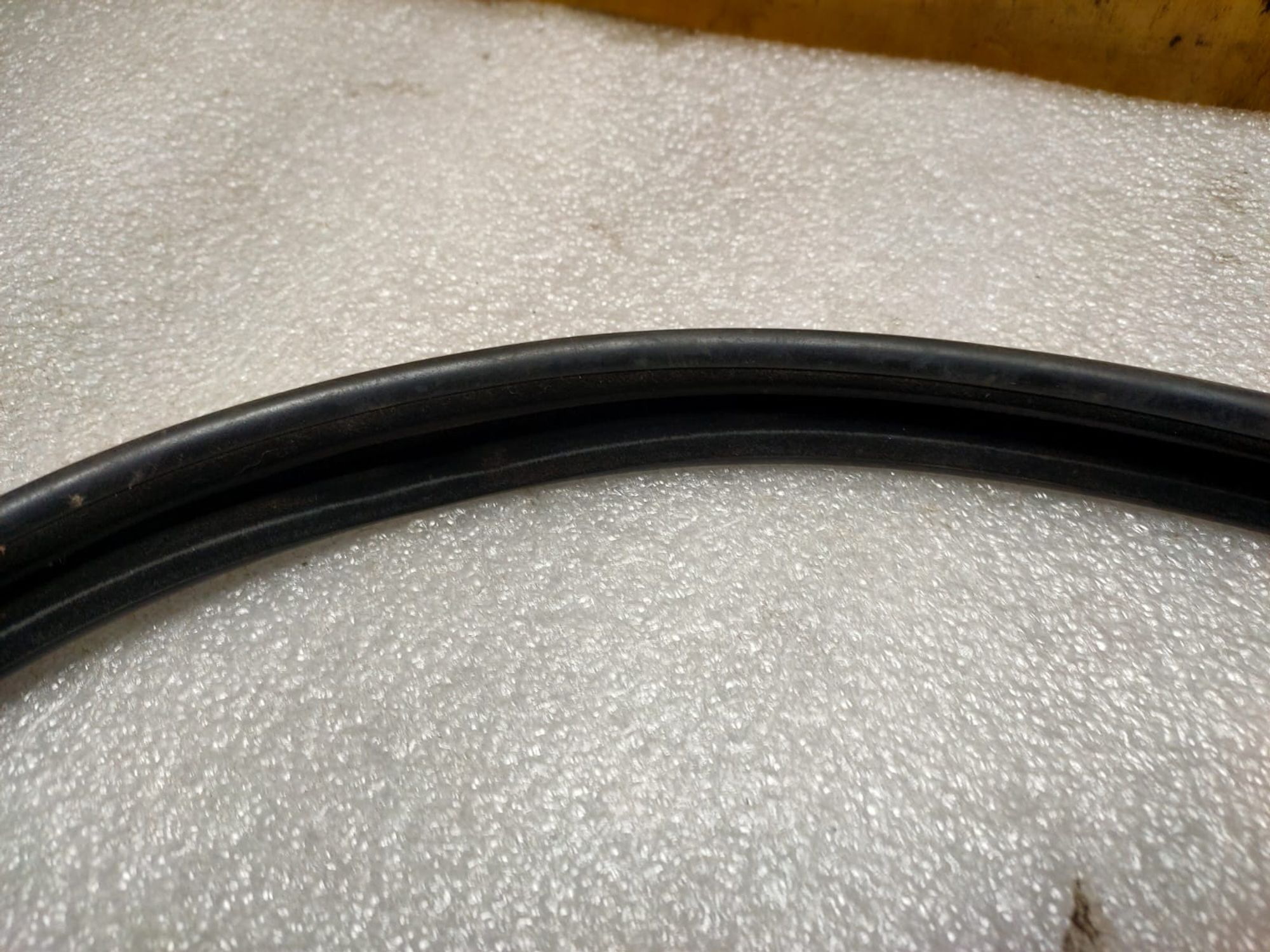 https://gcs.partsauto.market/rn-stockpro.appspot.com/thmbs/userImages/d89d66a30f14dbad161fb7a986aa0fe5/part/3535fefb-624c-4737-867d-636d8ba32421_1745214894250.jpg