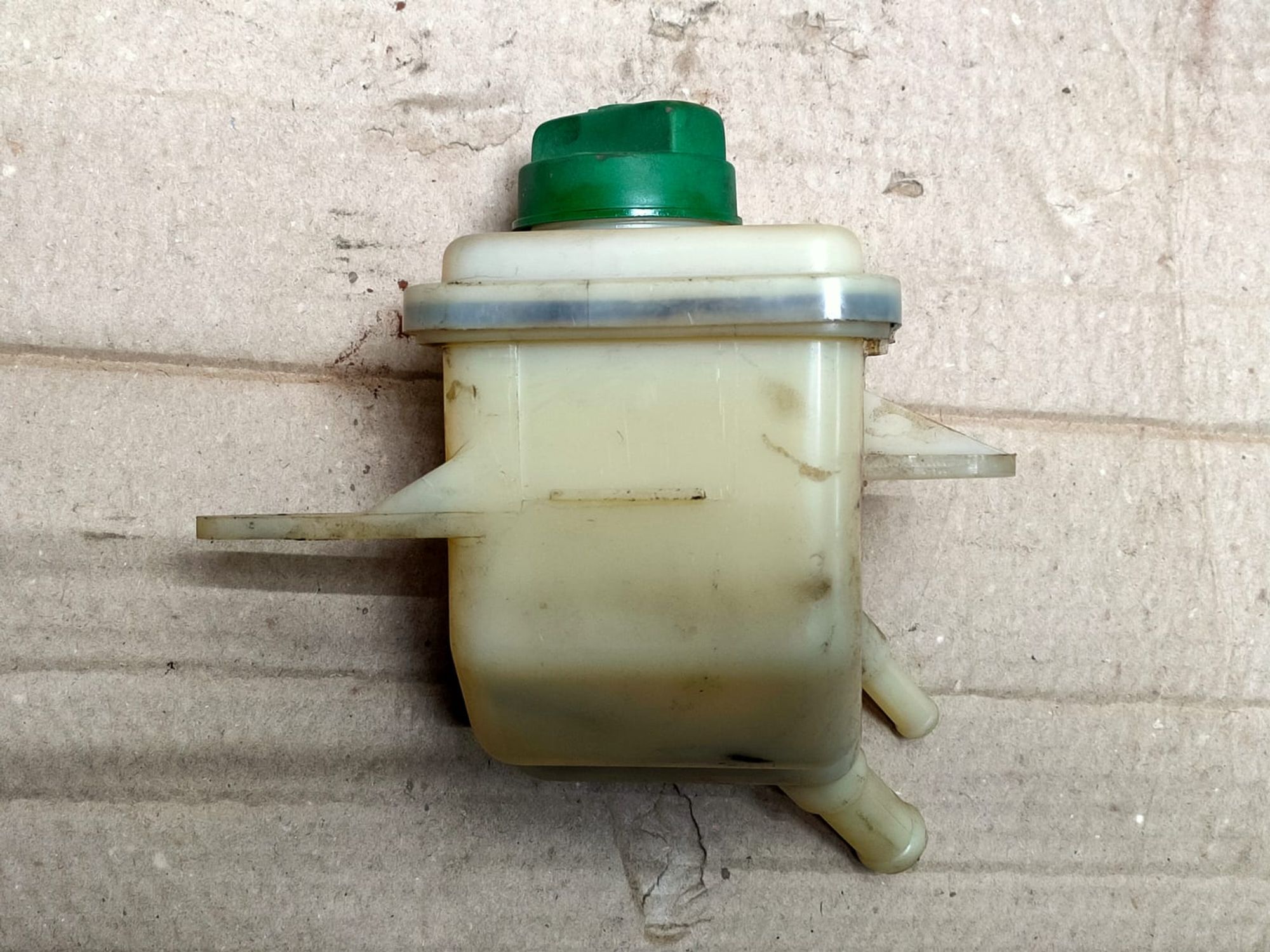 https://gcs.partsauto.market/rn-stockpro.appspot.com/thmbs/userImages/d89d66a30f14dbad161fb7a986aa0fe5/part/3d610730-334e-4f65-a22f-2ed7149cc1ea_1748865338849.jpg