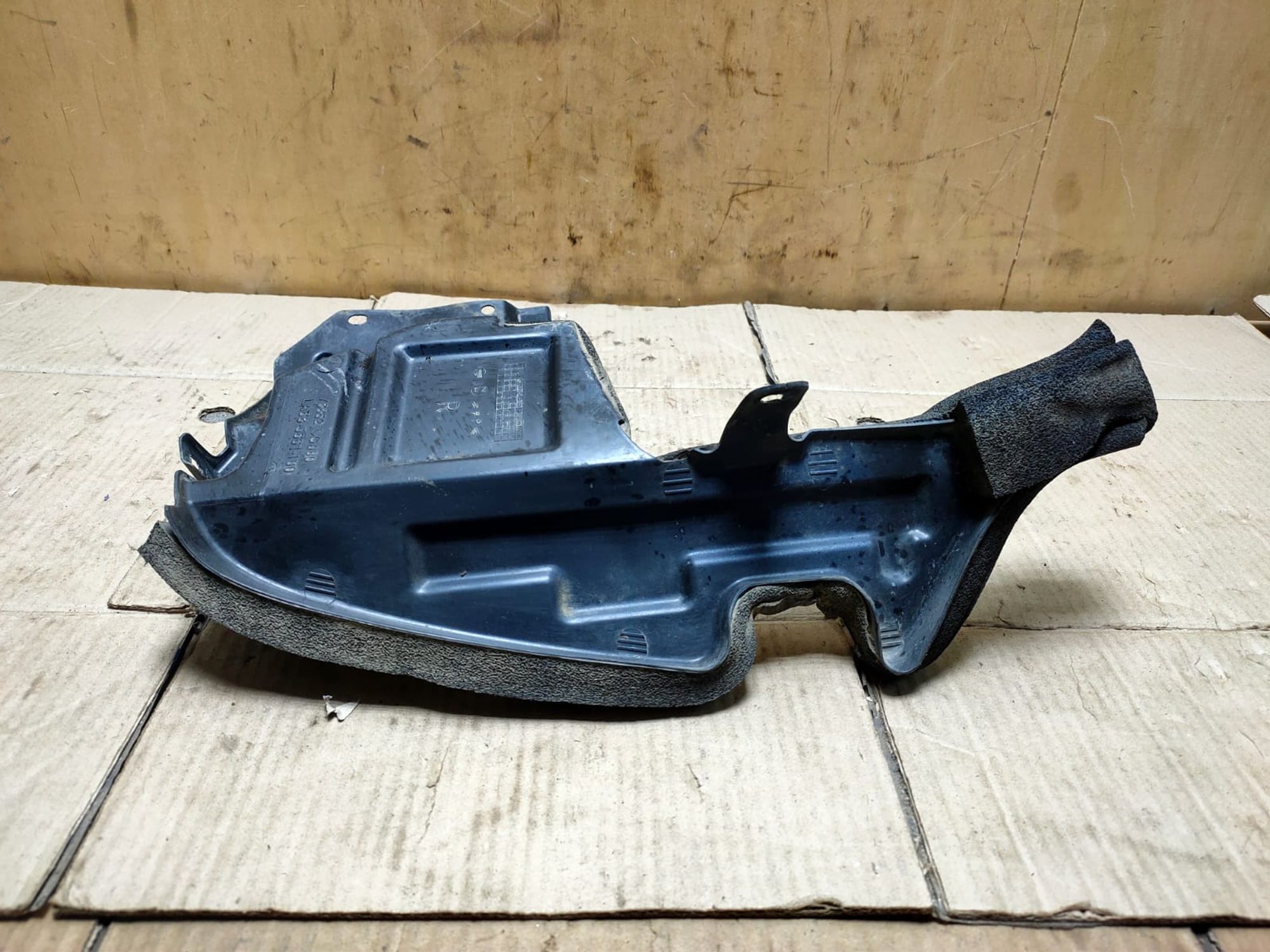 https://gcs.partsauto.market/rn-stockpro.appspot.com/thmbs/userImages/d89d66a30f14dbad161fb7a986aa0fe5/part/3f158de2-fde7-4f1f-b62b-750263d2b37c_1746098680313.jpg