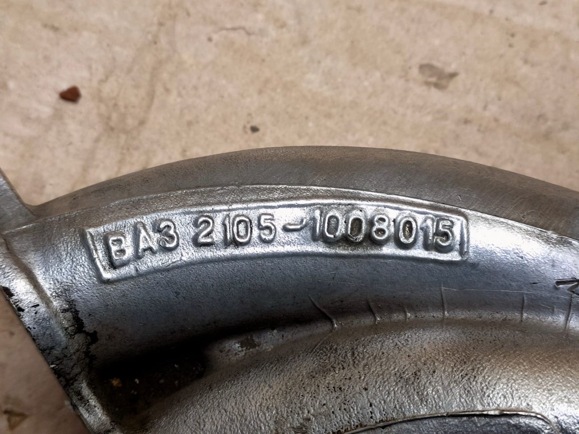 https://gcs.partsauto.market/rn-stockpro.appspot.com/thmbs/userImages/d89d66a30f14dbad161fb7a986aa0fe5/part/40b06014-26a9-439f-a0a5-43bab22eebe9_1748842542595.jpg