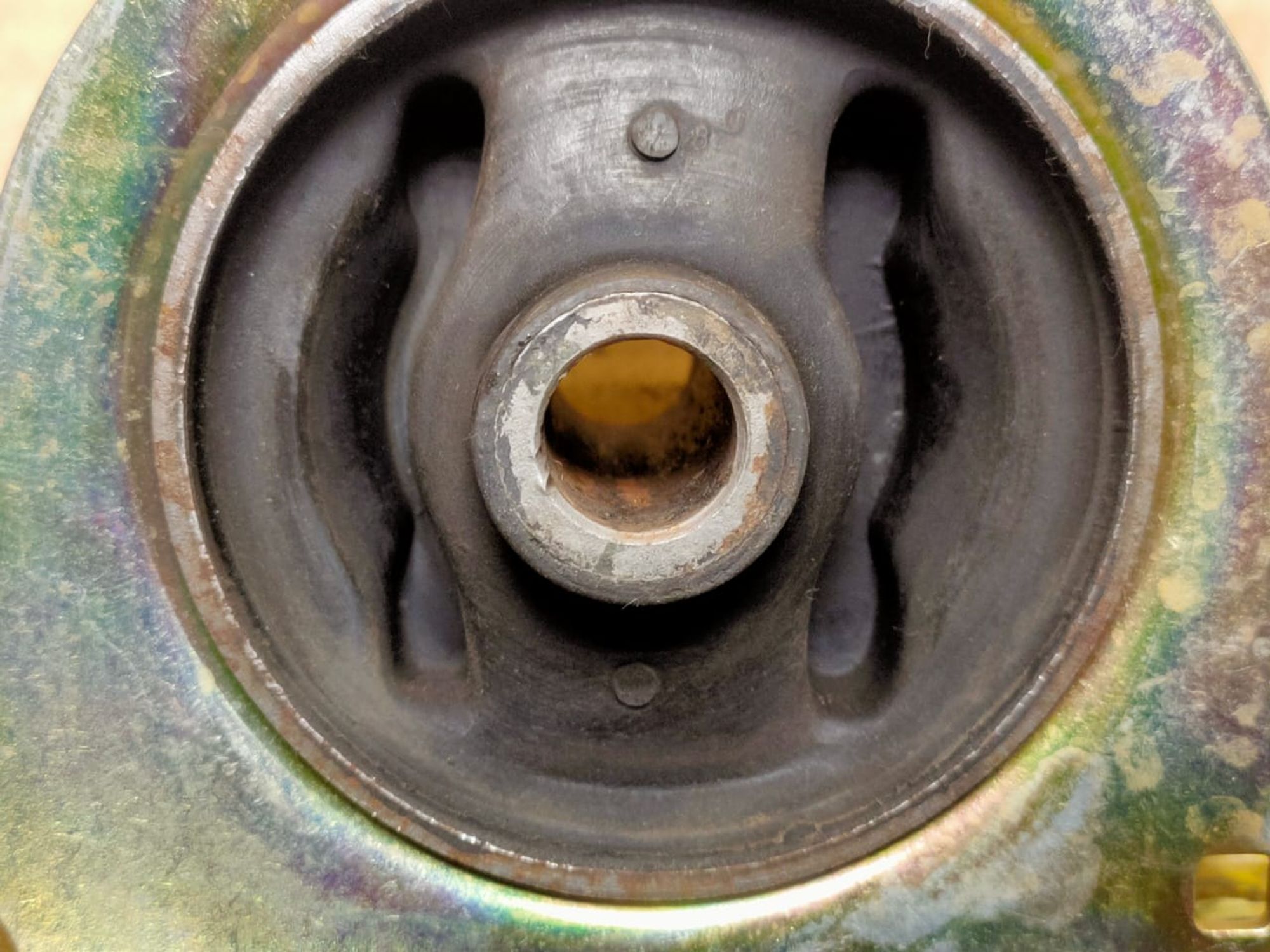 https://gcs.partsauto.market/rn-stockpro.appspot.com/thmbs/userImages/d89d66a30f14dbad161fb7a986aa0fe5/part/47118cb1-0c04-4cd6-b596-6654d9f2ea62_1749632107031.jpg