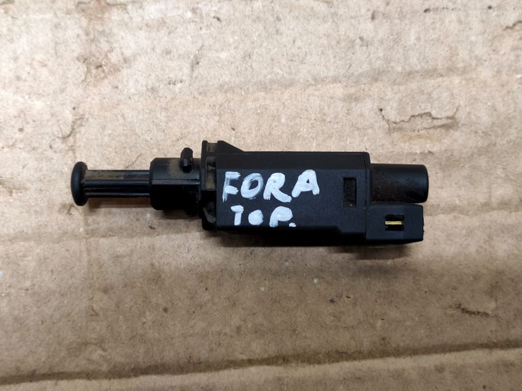 https://gcs.partsauto.market/rn-stockpro.appspot.com/thmbs/userImages/d89d66a30f14dbad161fb7a986aa0fe5/part/505bb8d7-d94d-43e6-9a3a-2ea6027fea93_1749100601497.jpg