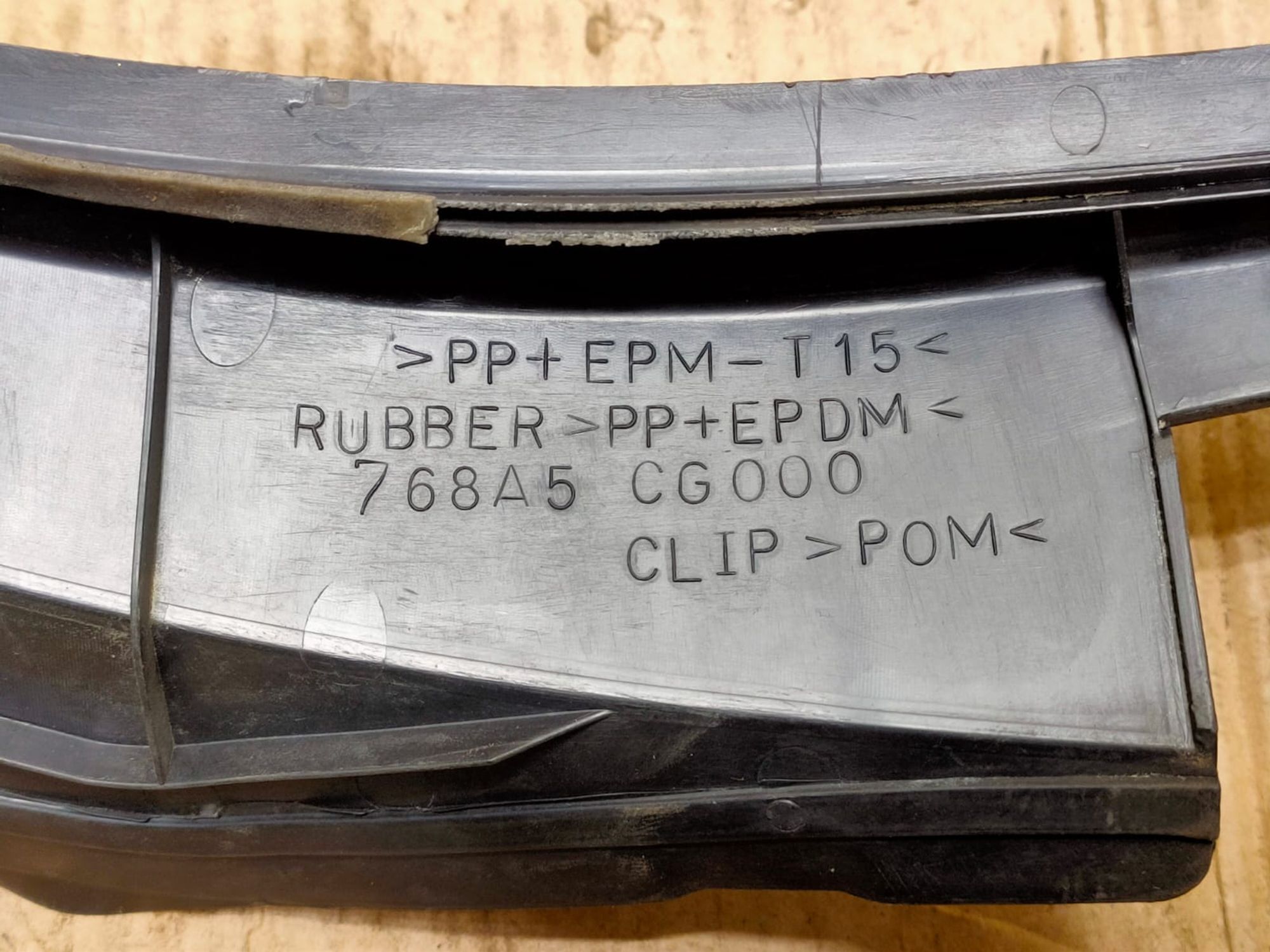 https://gcs.partsauto.market/rn-stockpro.appspot.com/thmbs/userImages/d89d66a30f14dbad161fb7a986aa0fe5/part/51557e46-a296-40b4-acb6-6a2d95b0d5fa_1746098314160.jpg