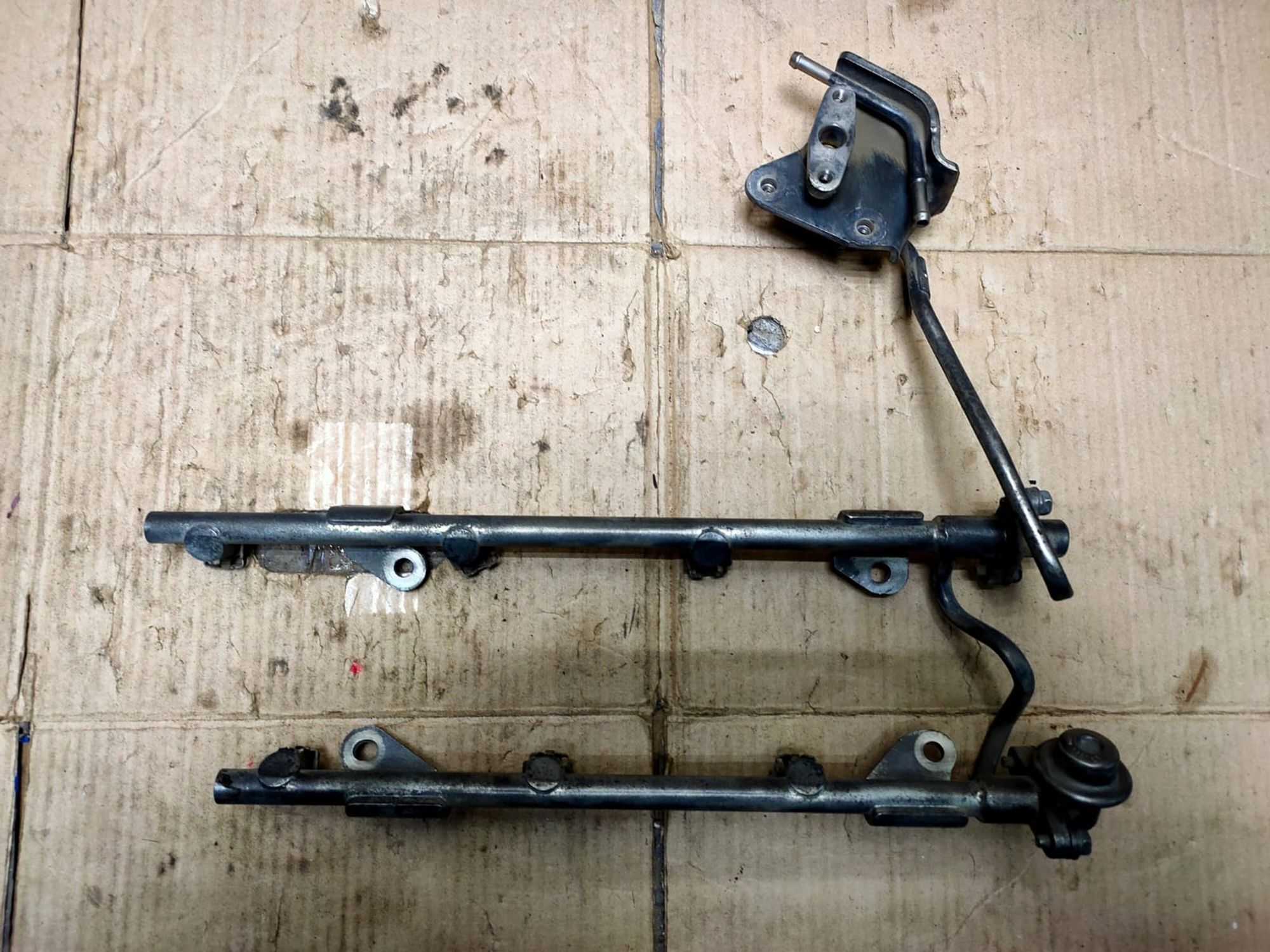 https://gcs.partsauto.market/rn-stockpro.appspot.com/thmbs/userImages/d89d66a30f14dbad161fb7a986aa0fe5/part/53169c97-6a69-4eab-af58-5815fae8093d_1746770441774.jpg