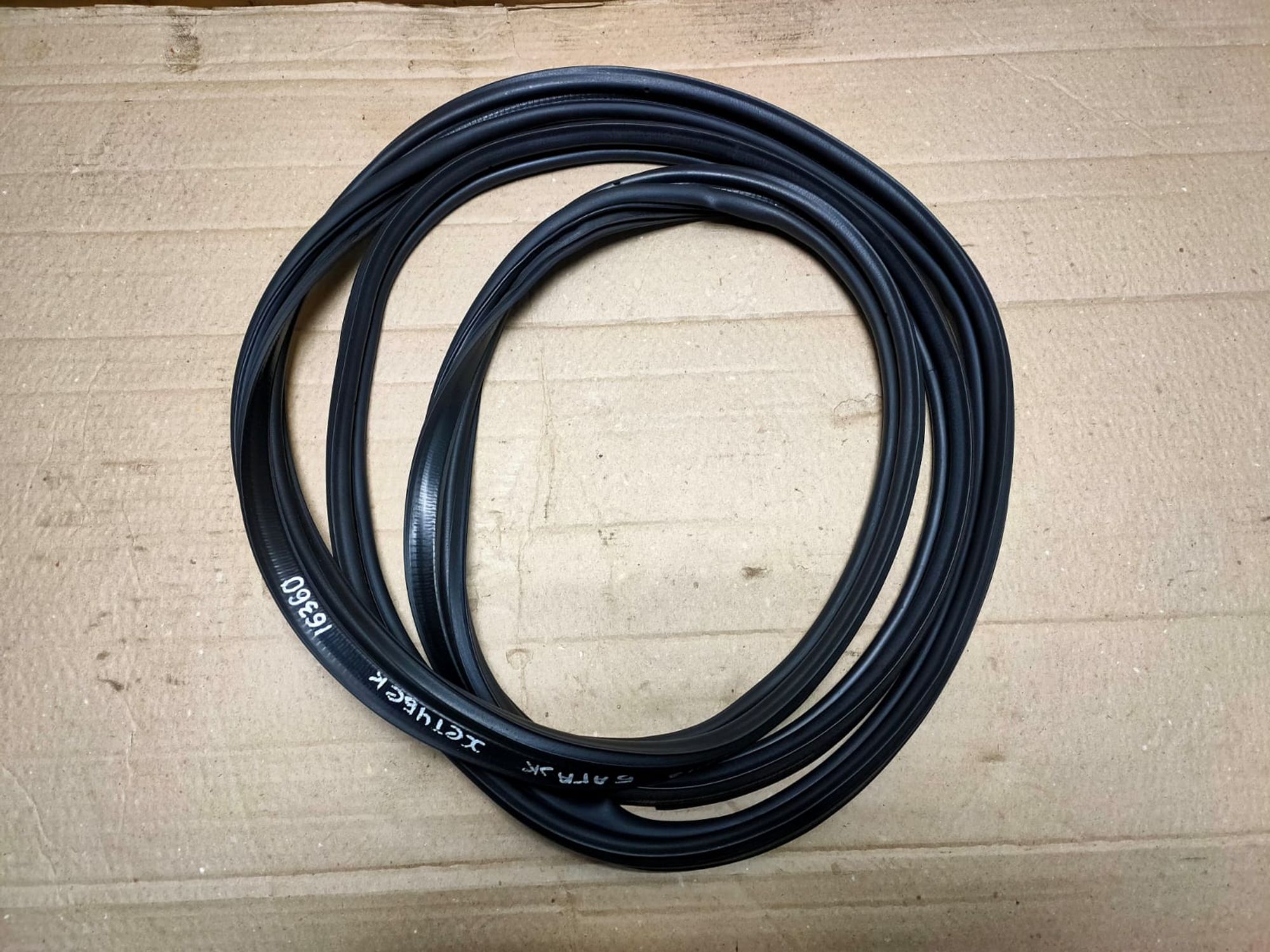 https://gcs.partsauto.market/rn-stockpro.appspot.com/thmbs/userImages/d89d66a30f14dbad161fb7a986aa0fe5/part/58f4857c-bc9e-48a0-8558-a6827e6933fb_1747918379525.jpg