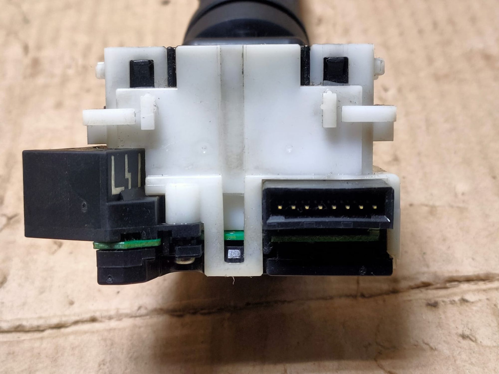https://gcs.partsauto.market/rn-stockpro.appspot.com/thmbs/userImages/d89d66a30f14dbad161fb7a986aa0fe5/part/59ec8c29-fc4c-45ac-be35-d70b9ce15545_1745562492299.jpg