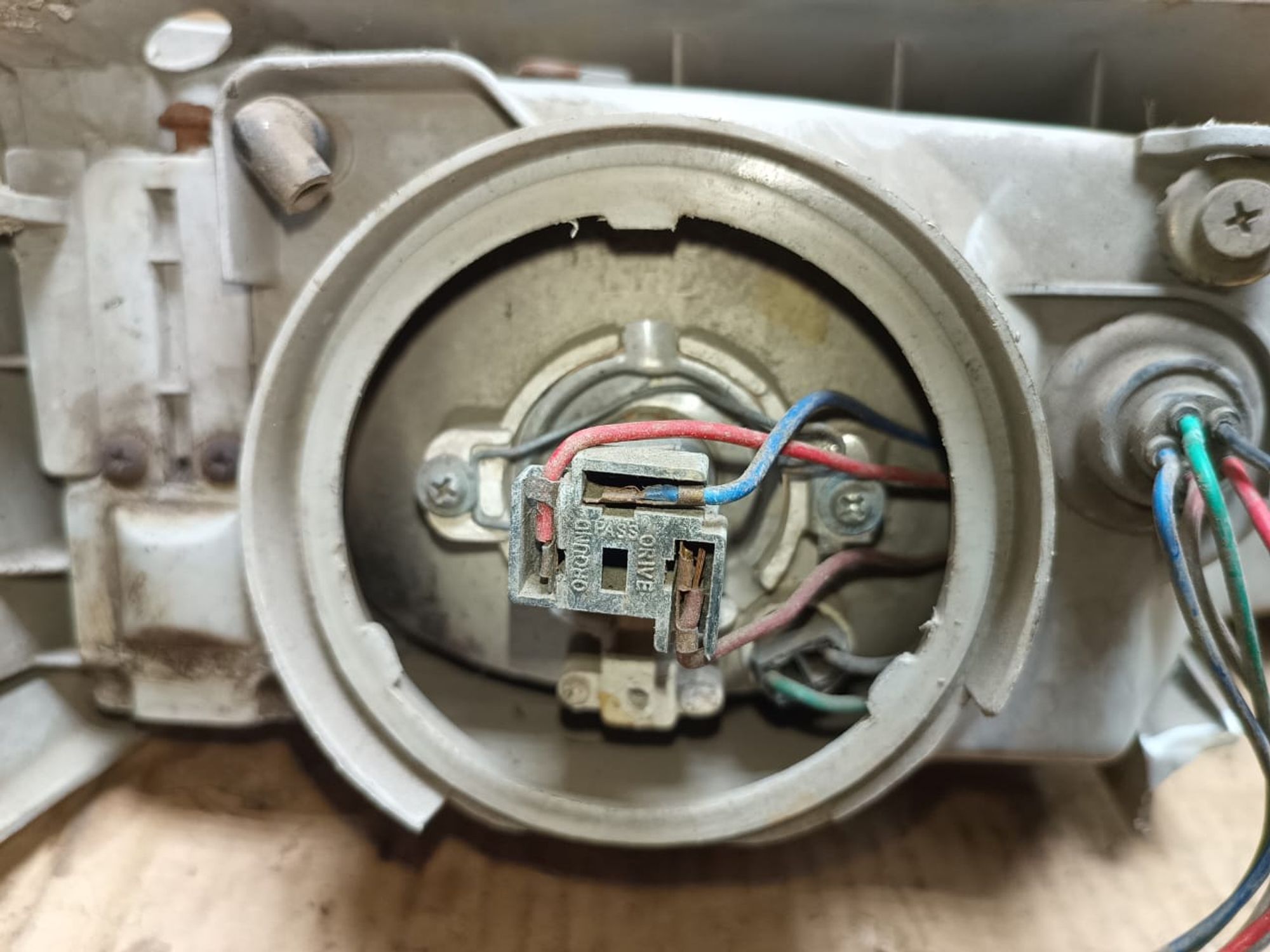 https://gcs.partsauto.market/rn-stockpro.appspot.com/thmbs/userImages/d89d66a30f14dbad161fb7a986aa0fe5/part/5eeb3e26-4e12-4bb8-83ae-6b70d7585d4d_1740555115551.jpg