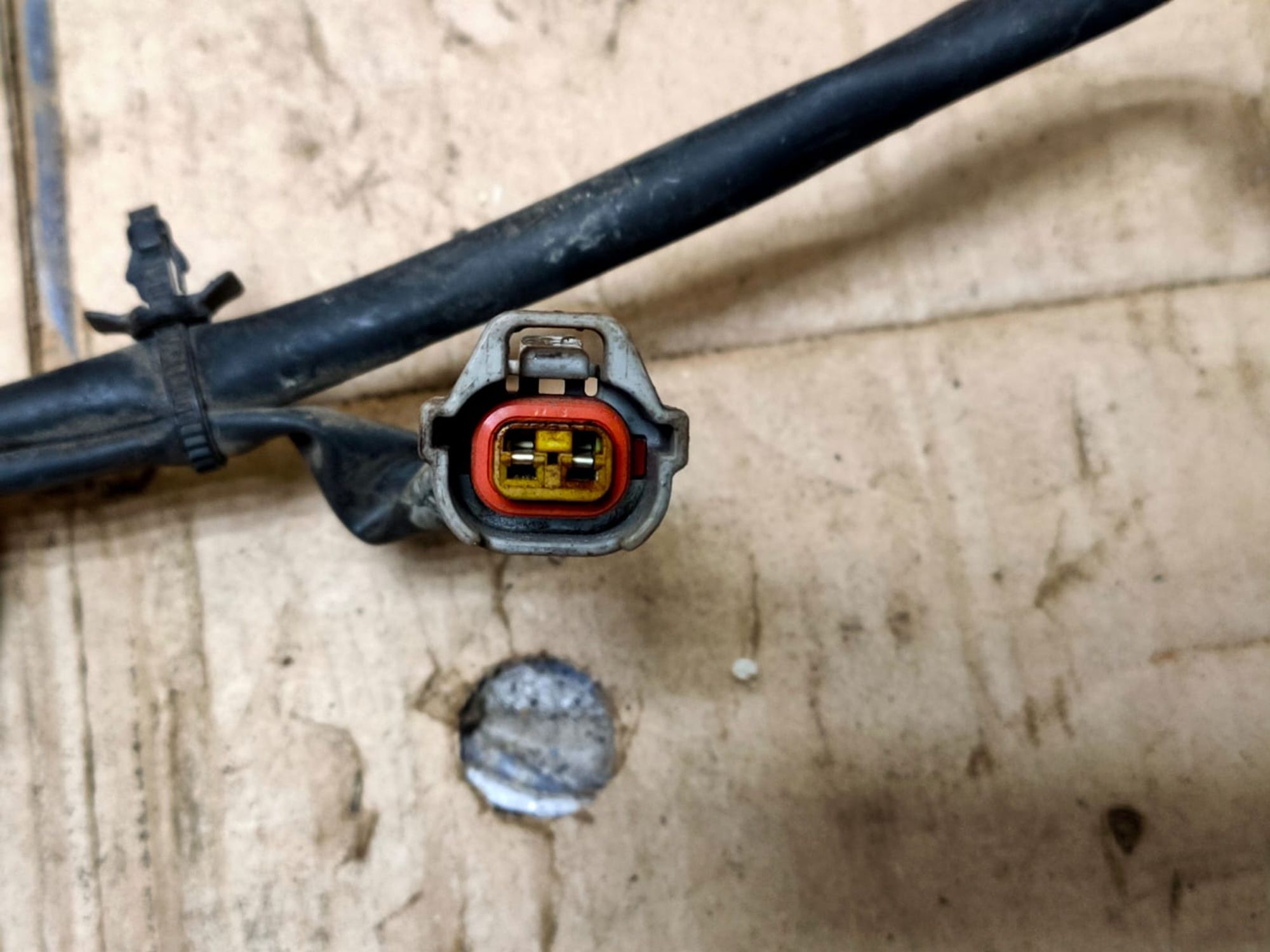 https://gcs.partsauto.market/rn-stockpro.appspot.com/thmbs/userImages/d89d66a30f14dbad161fb7a986aa0fe5/part/608202e6-5eb1-4754-8447-4893156fe468_1746797412294.jpg