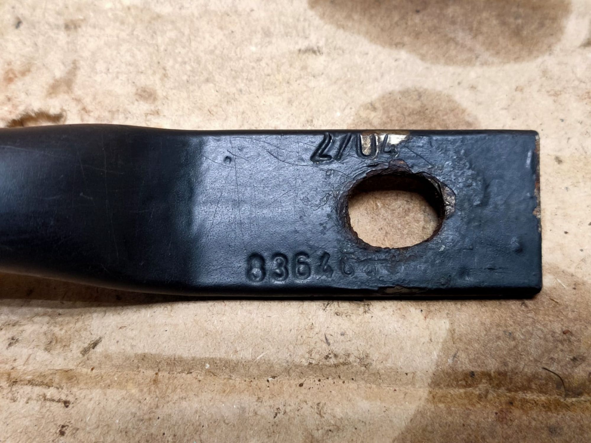 https://gcs.partsauto.market/rn-stockpro.appspot.com/thmbs/userImages/d89d66a30f14dbad161fb7a986aa0fe5/part/678fbe04-d425-431d-8d10-df698ba9afbe_1748943414680.jpg