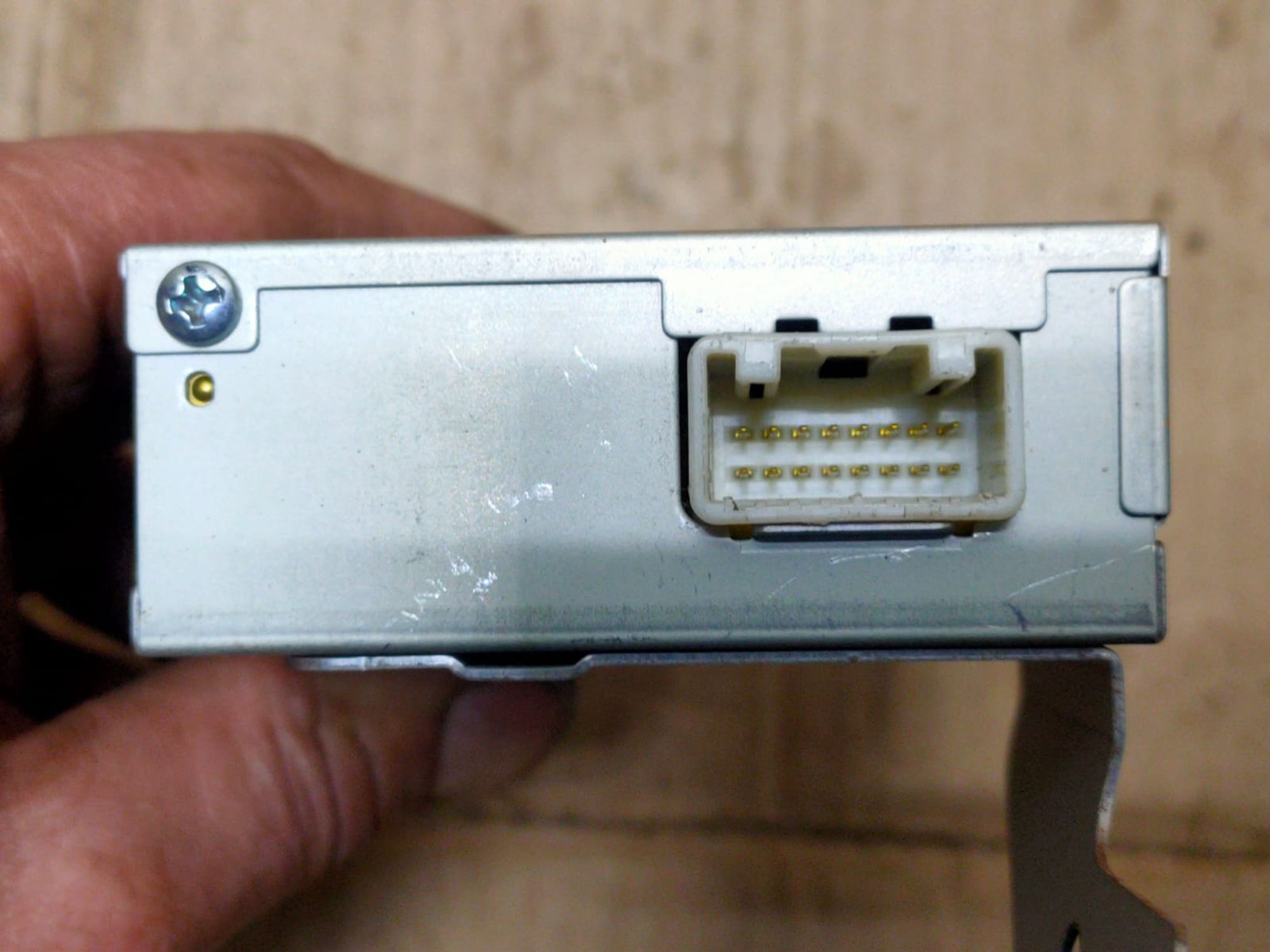 https://gcs.partsauto.market/rn-stockpro.appspot.com/thmbs/userImages/d89d66a30f14dbad161fb7a986aa0fe5/part/757f7fdd-a7b6-43a5-8294-2ebcb204168d_1746597343244.jpg