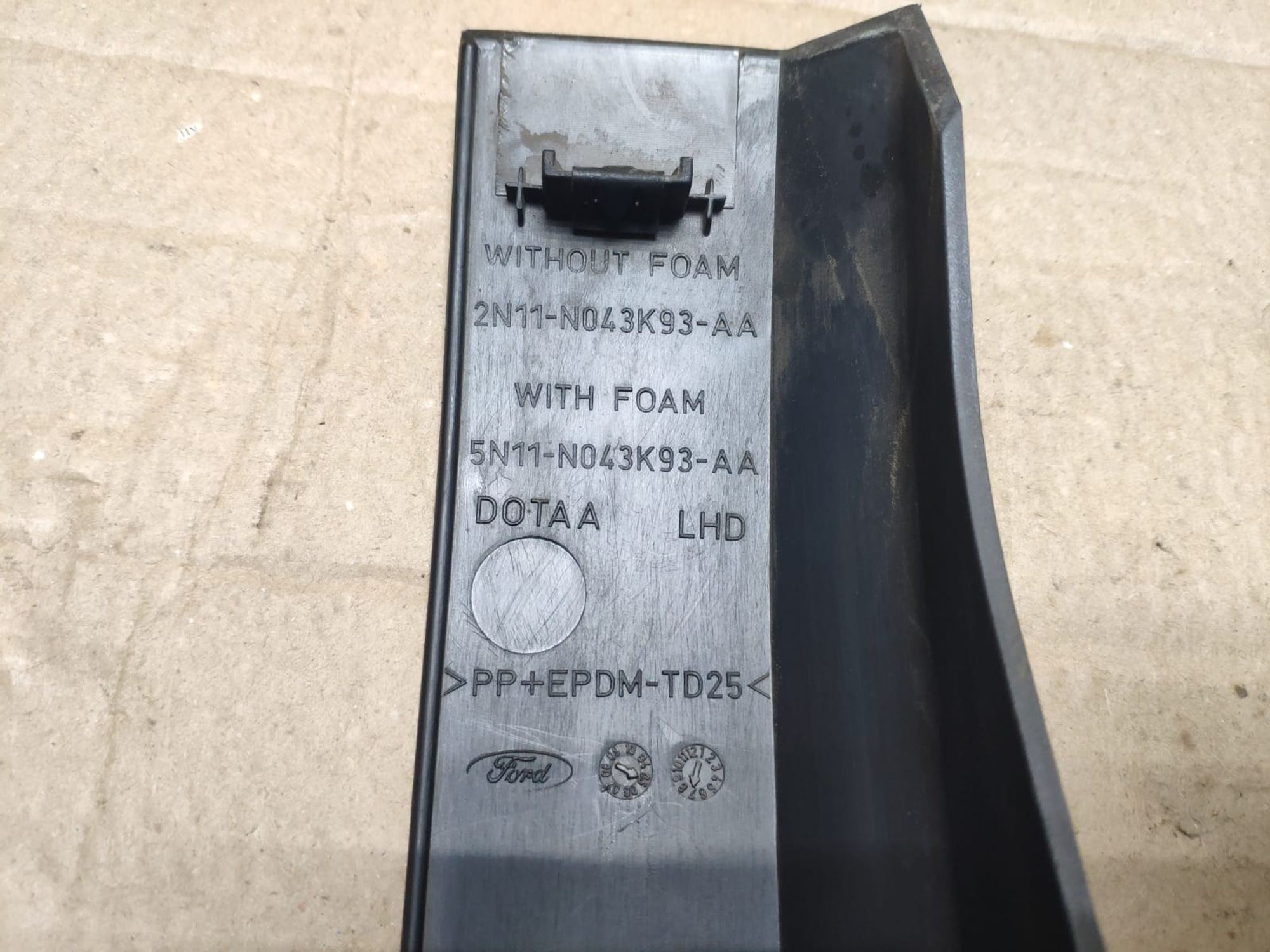 https://gcs.partsauto.market/rn-stockpro.appspot.com/thmbs/userImages/d89d66a30f14dbad161fb7a986aa0fe5/part/7c989b5e-b300-41a9-a0ed-43e6d3b1359d_1748238714107.jpg
