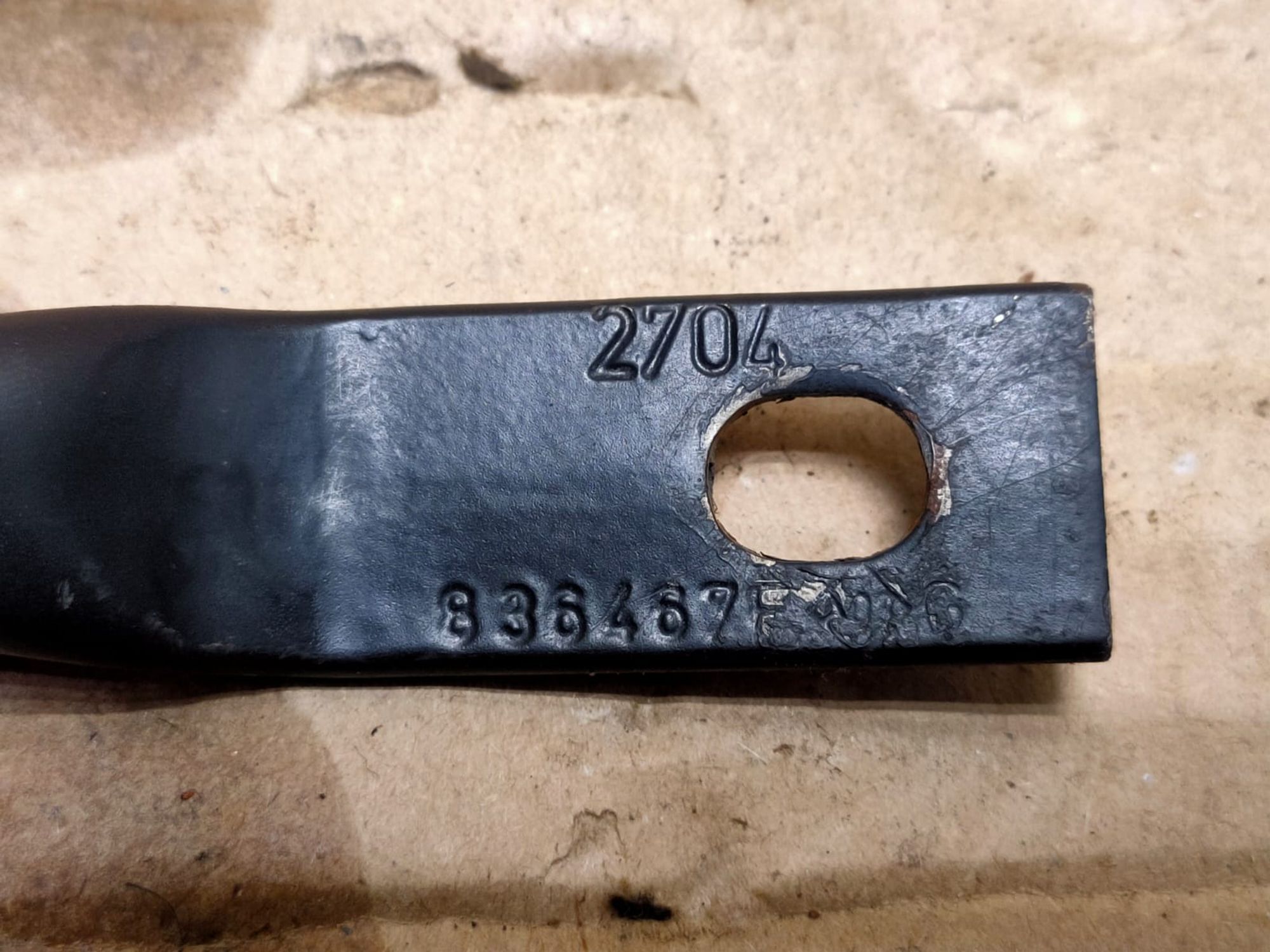https://gcs.partsauto.market/rn-stockpro.appspot.com/thmbs/userImages/d89d66a30f14dbad161fb7a986aa0fe5/part/7e767b61-fc31-49bf-b918-c760f7b6917a_1748943597360.jpg