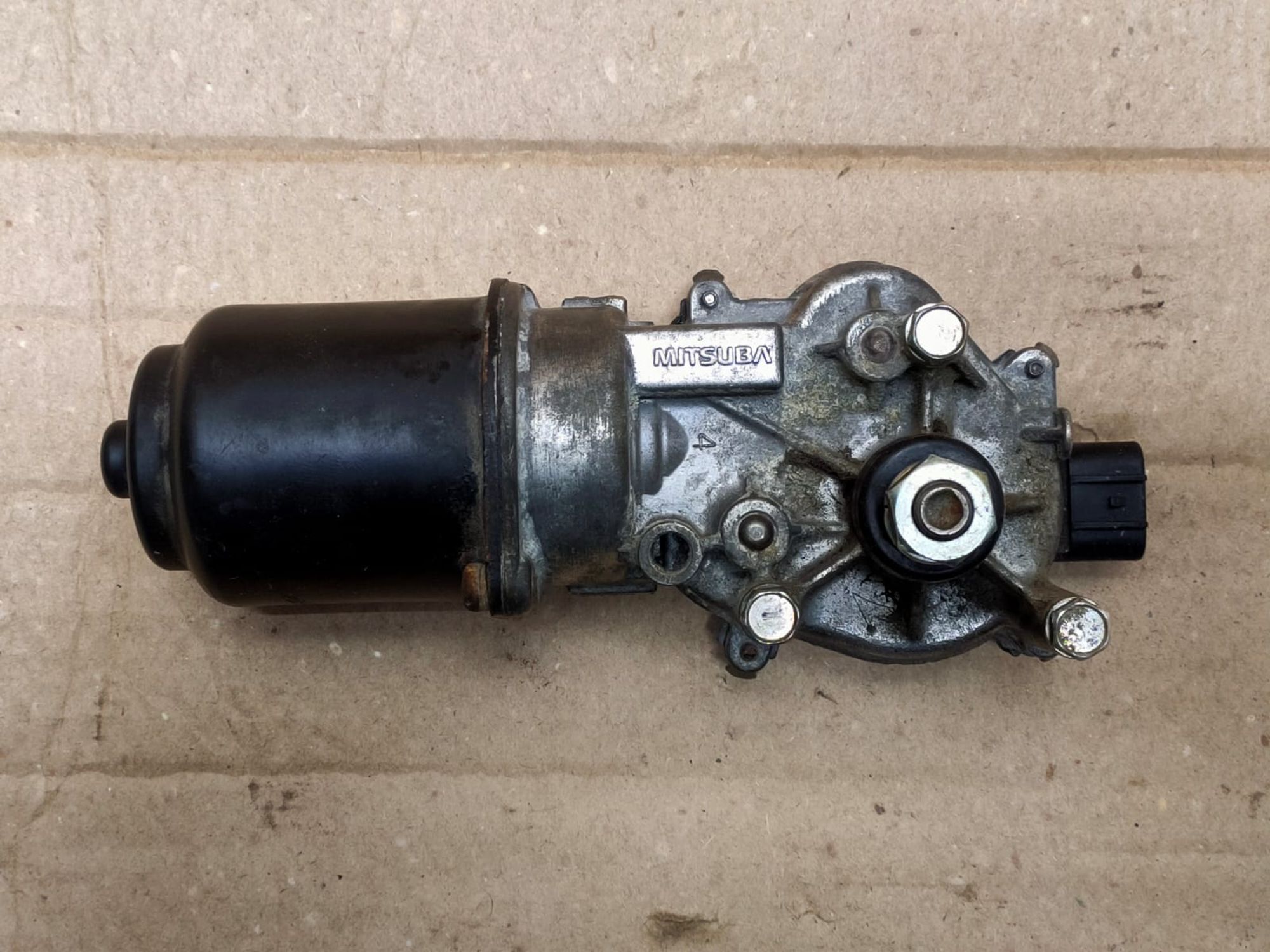 https://gcs.partsauto.market/rn-stockpro.appspot.com/thmbs/userImages/d89d66a30f14dbad161fb7a986aa0fe5/part/7f22efd6-55c9-44a4-9234-63ce508e8bb2_1748239619693.jpg
