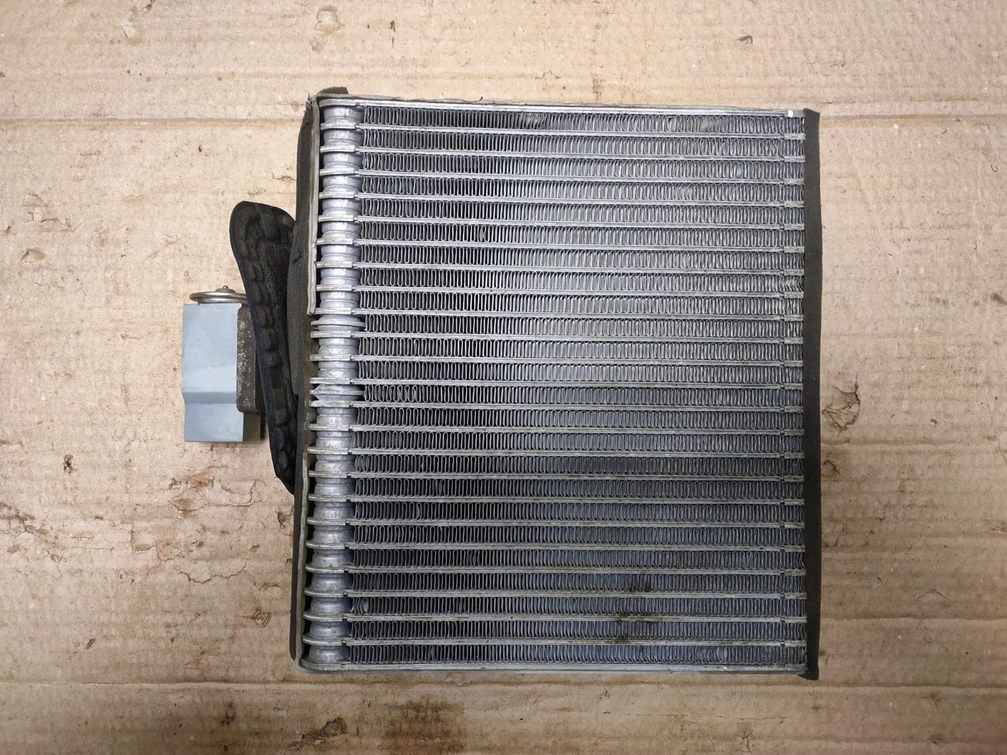 https://gcs.partsauto.market/rn-stockpro.appspot.com/thmbs/userImages/d89d66a30f14dbad161fb7a986aa0fe5/part/80501d9c-06d5-4d07-82e5-0727f8158075_1750316801778.jpg