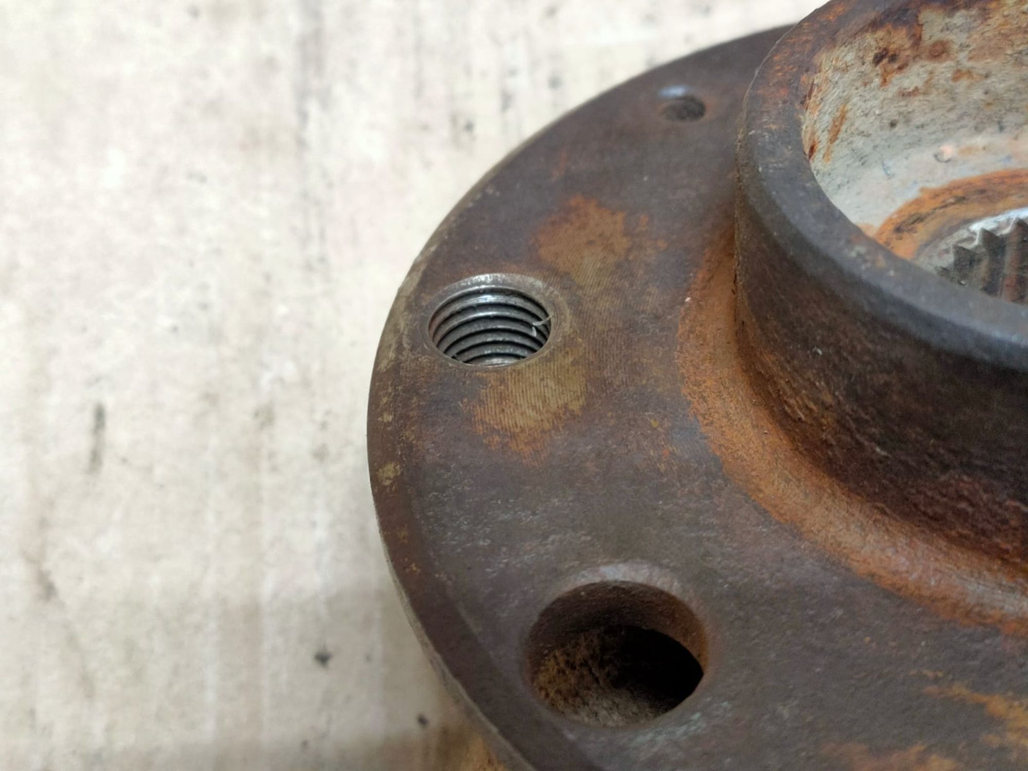 https://gcs.partsauto.market/rn-stockpro.appspot.com/thmbs/userImages/d89d66a30f14dbad161fb7a986aa0fe5/part/8211d710-3c48-4d8c-9b78-29681a85f286_1742966937578.jpg