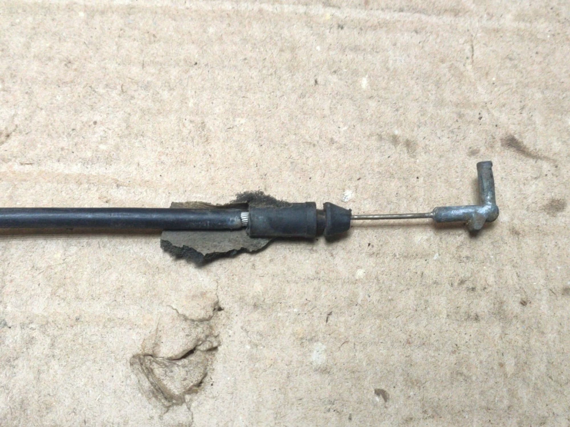 https://gcs.partsauto.market/rn-stockpro.appspot.com/thmbs/userImages/d89d66a30f14dbad161fb7a986aa0fe5/part/846f9292-485e-494c-bfe8-01c8113900fa_1749711578929.jpg
