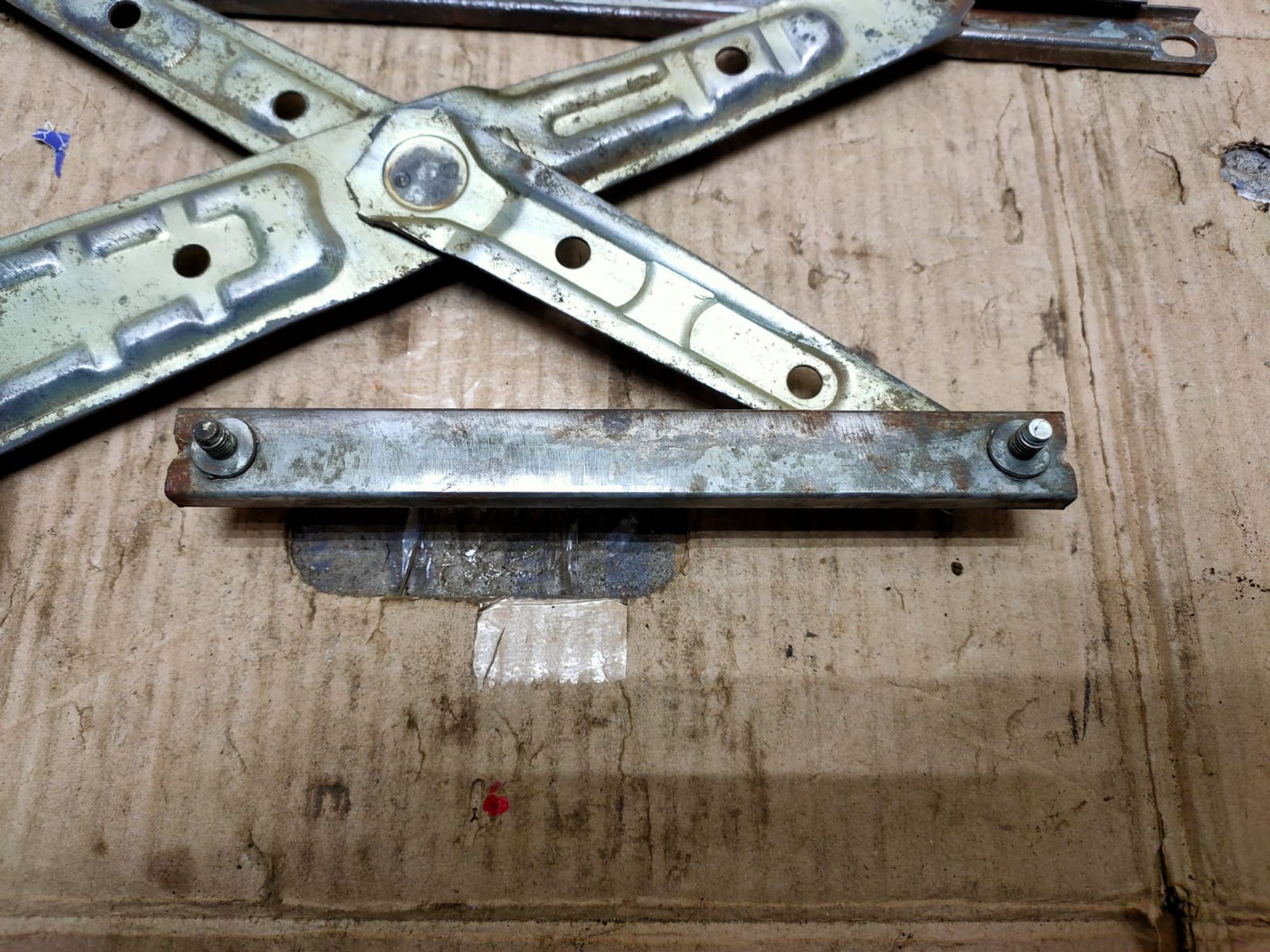 https://gcs.partsauto.market/rn-stockpro.appspot.com/thmbs/userImages/d89d66a30f14dbad161fb7a986aa0fe5/part/9003d184-90d1-49c0-b5c8-9cd0eff9af7a_1746082195955.jpg