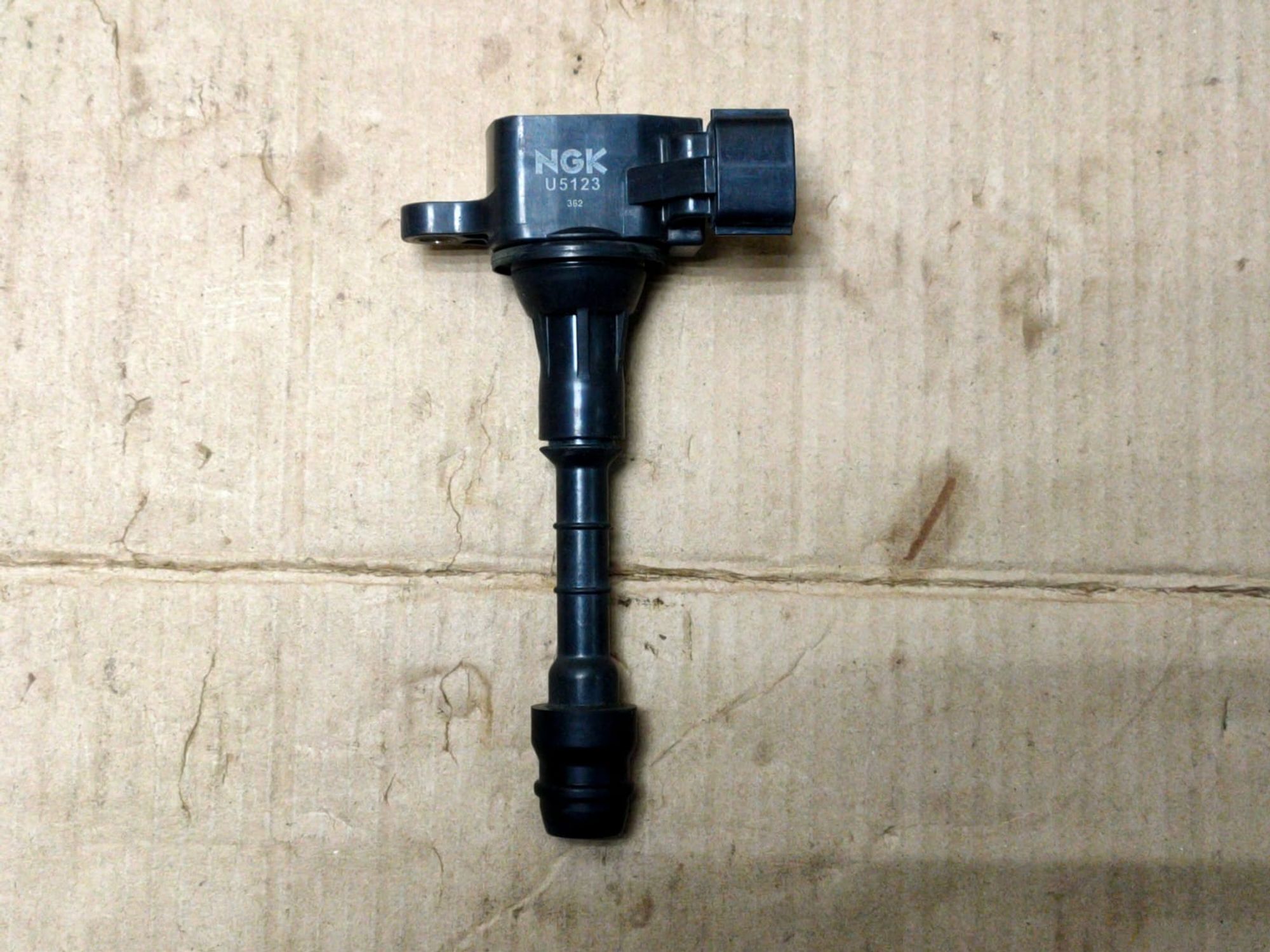 https://gcs.partsauto.market/rn-stockpro.appspot.com/thmbs/userImages/d89d66a30f14dbad161fb7a986aa0fe5/part/90cef4a3-1894-4300-928b-b9a13b9e93c9_1745558839998.jpg