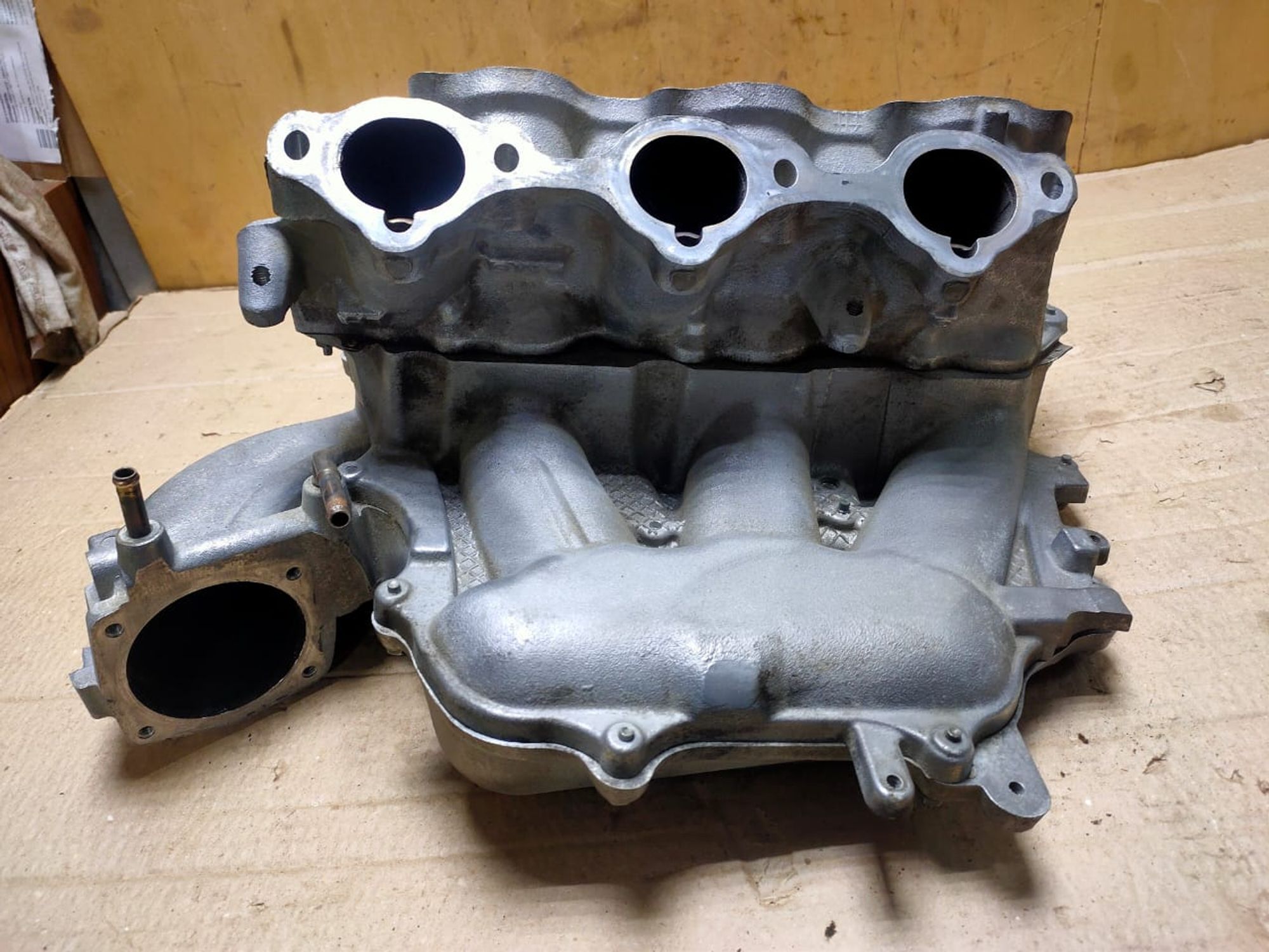https://gcs.partsauto.market/rn-stockpro.appspot.com/thmbs/userImages/d89d66a30f14dbad161fb7a986aa0fe5/part/95487dce-eb20-466a-8d79-755c281b0e00_1748944716684.jpg
