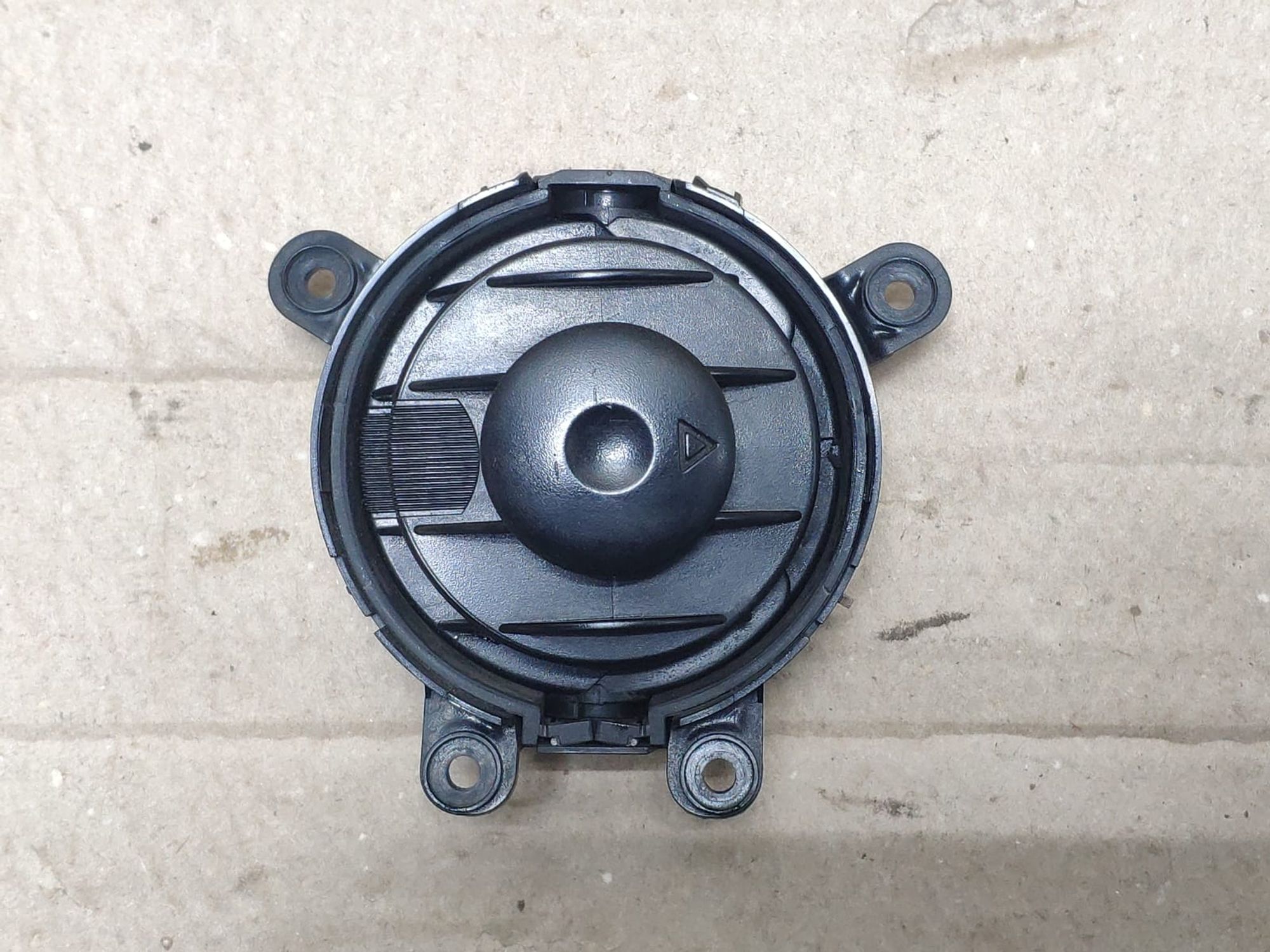 https://gcs.partsauto.market/rn-stockpro.appspot.com/thmbs/userImages/d89d66a30f14dbad161fb7a986aa0fe5/part/979b354c-5f5a-497e-a1b8-80cd2f086c29_1748239282380.jpg