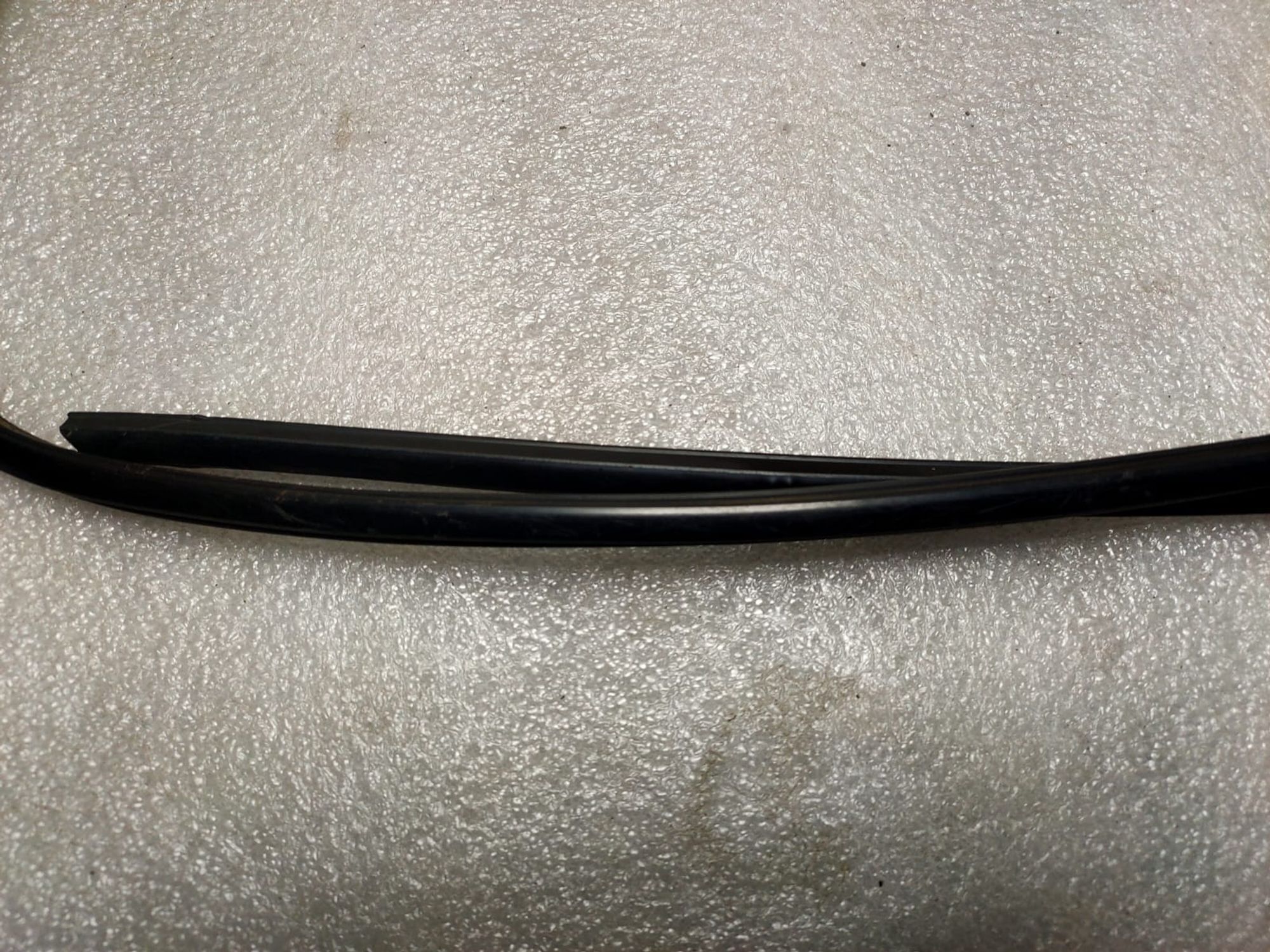 https://gcs.partsauto.market/rn-stockpro.appspot.com/thmbs/userImages/d89d66a30f14dbad161fb7a986aa0fe5/part/98571a8b-7d80-44aa-b8ed-4f8671118907_1745329522186.jpg