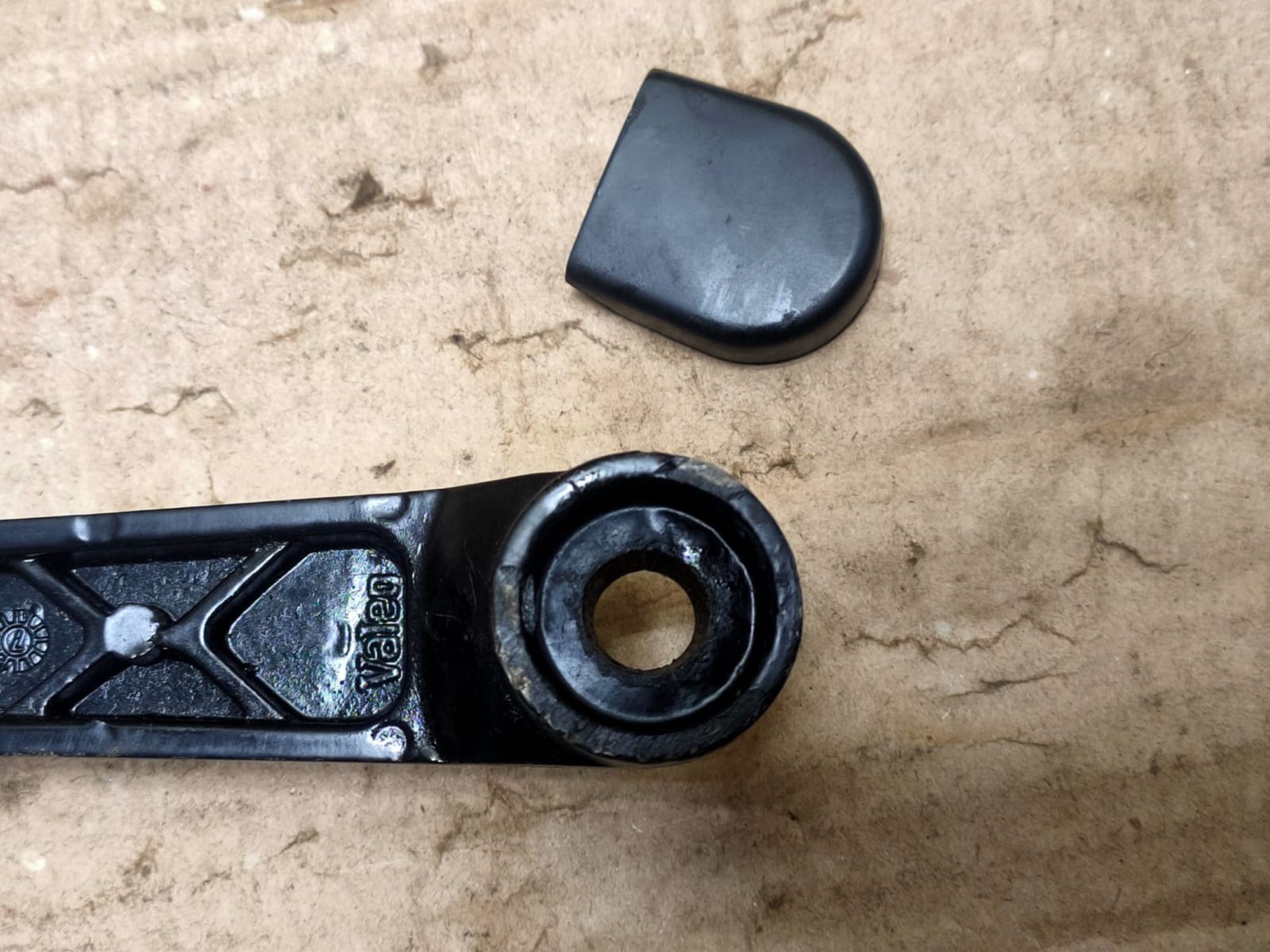 https://gcs.partsauto.market/rn-stockpro.appspot.com/thmbs/userImages/d89d66a30f14dbad161fb7a986aa0fe5/part/9d7926ba-017d-43bf-ab10-0ba1aa199598_1749796839552.jpg