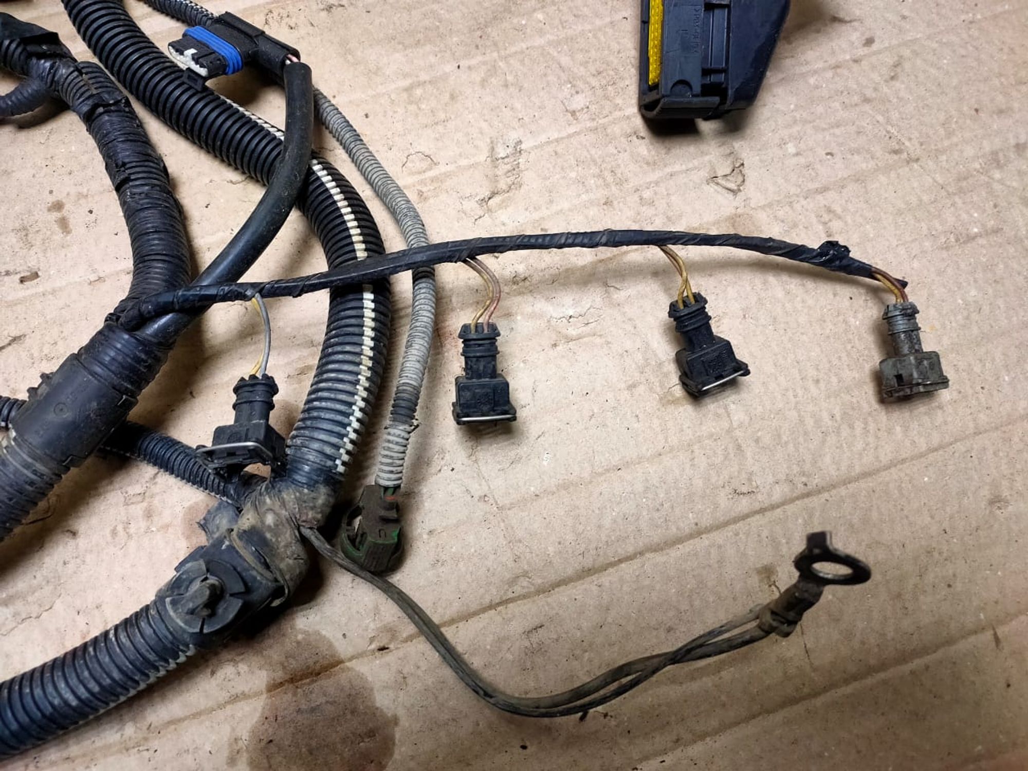 https://gcs.partsauto.market/rn-stockpro.appspot.com/thmbs/userImages/d89d66a30f14dbad161fb7a986aa0fe5/part/a1593bb5-0cc0-4a88-8a6b-0f8608baeb1a_1748944468252.jpg