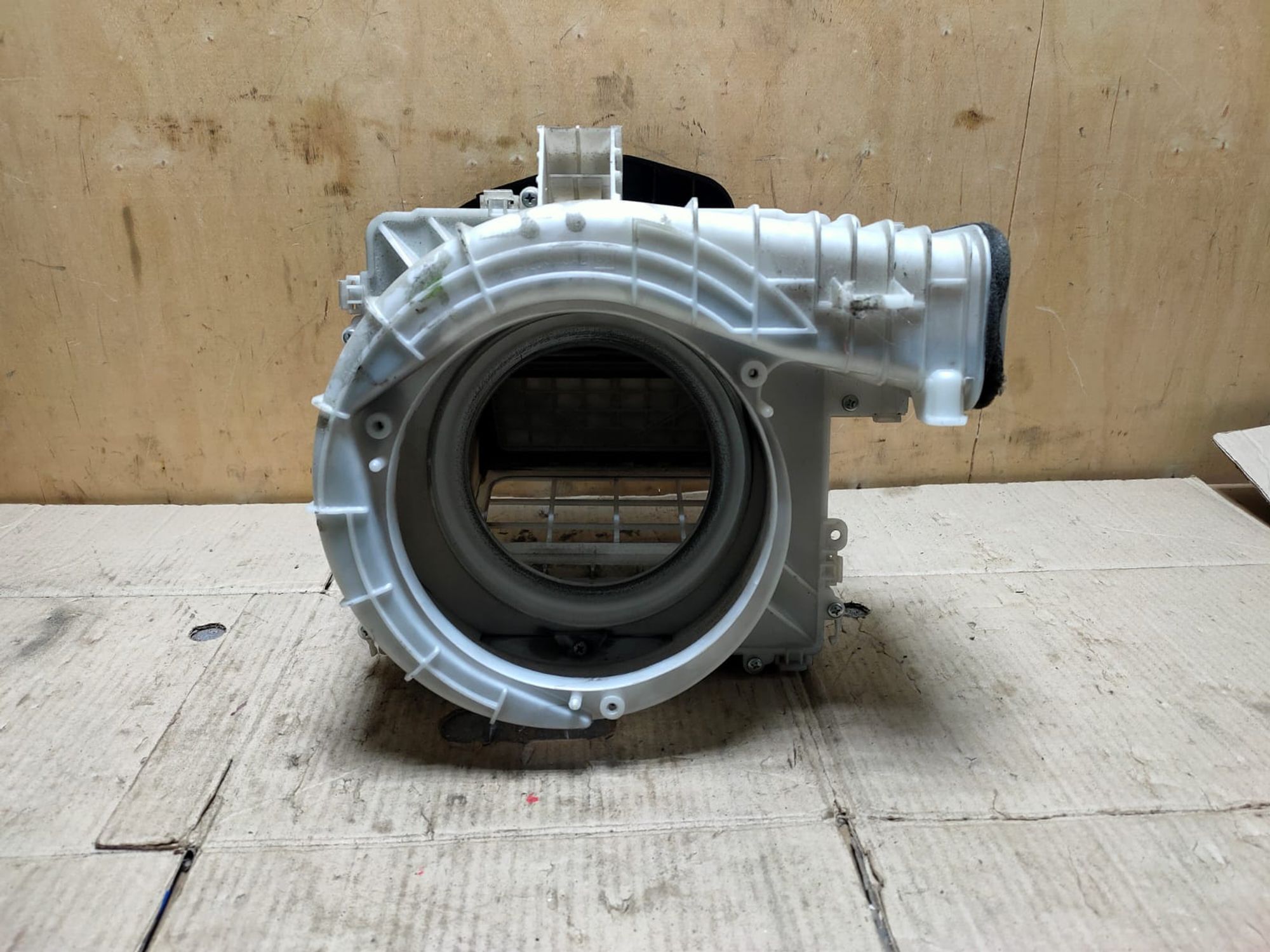https://gcs.partsauto.market/rn-stockpro.appspot.com/thmbs/userImages/d89d66a30f14dbad161fb7a986aa0fe5/part/a3d6fbd5-19d4-4470-997b-ac7781177d05_1746180801562.jpg