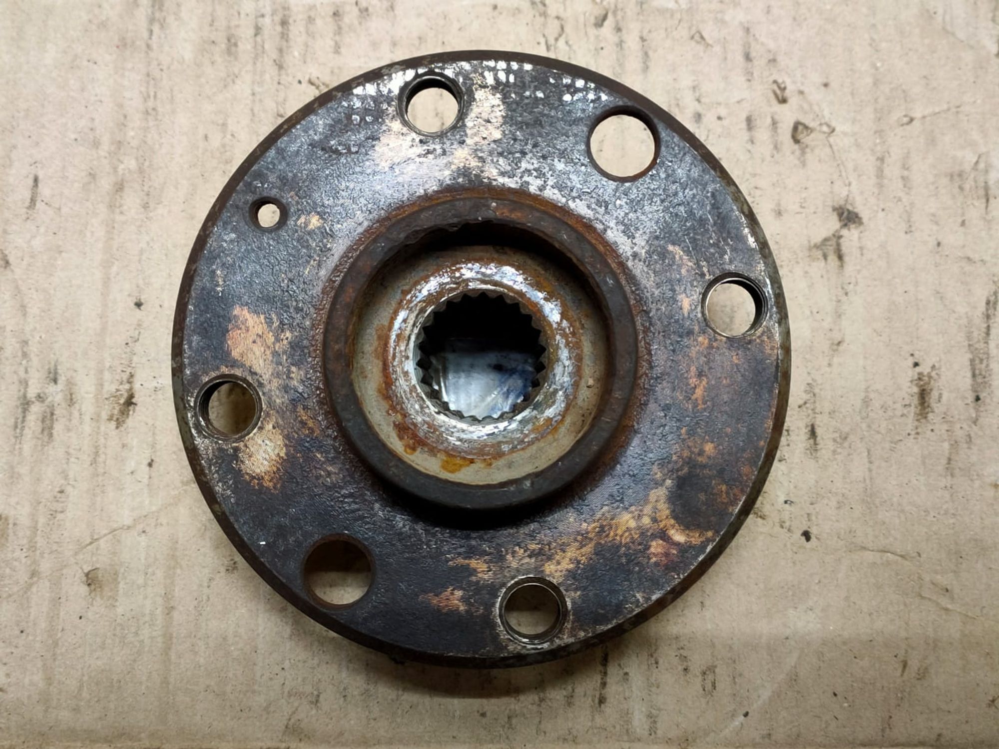 https://gcs.partsauto.market/rn-stockpro.appspot.com/thmbs/userImages/d89d66a30f14dbad161fb7a986aa0fe5/part/ad10edef-0617-4e0d-a262-a60efba63028_1742966937583.jpg