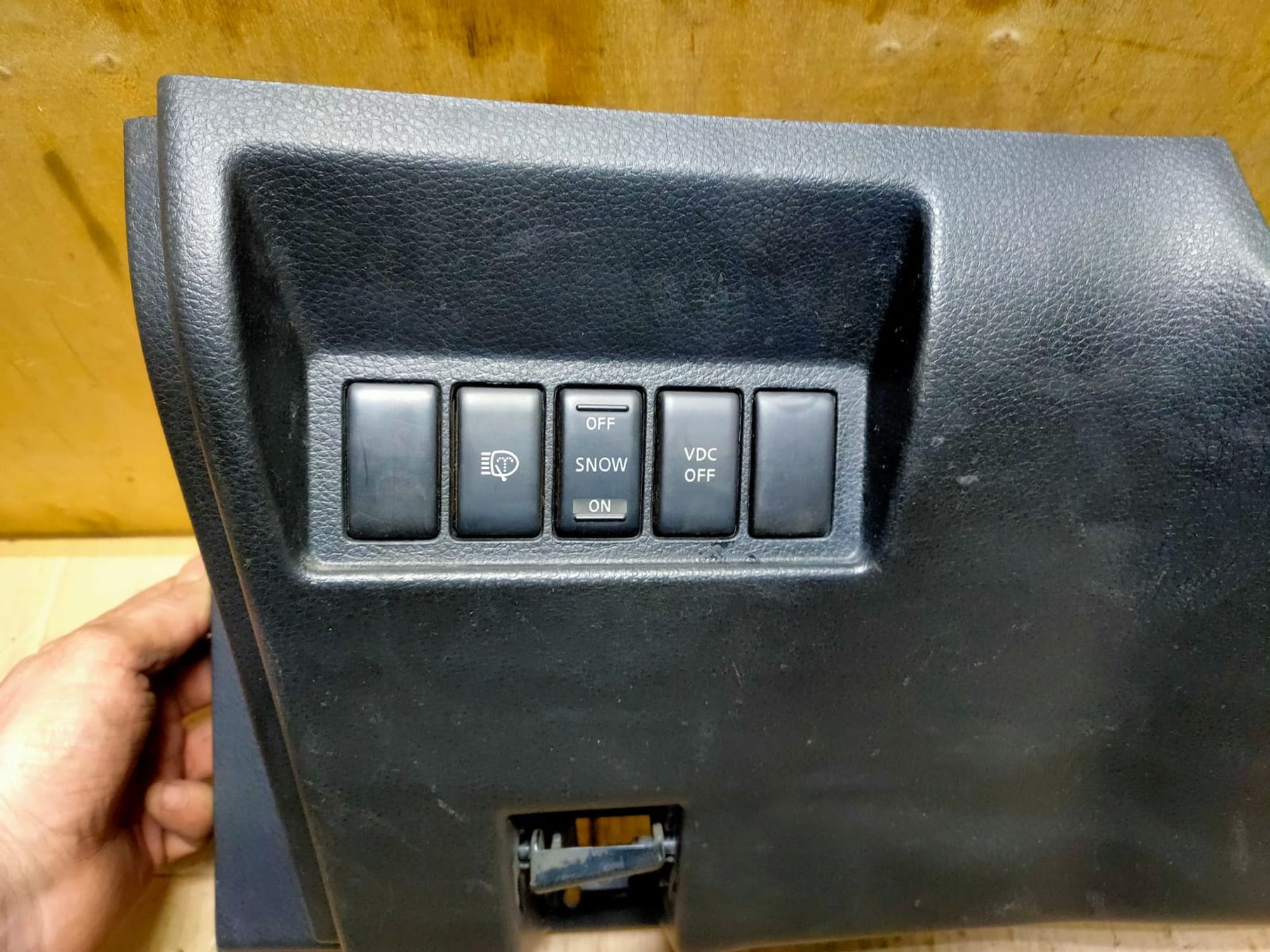 https://gcs.partsauto.market/rn-stockpro.appspot.com/thmbs/userImages/d89d66a30f14dbad161fb7a986aa0fe5/part/b95bd22f-9895-44e0-a8a8-564bcb04412a_1745560683672.jpg