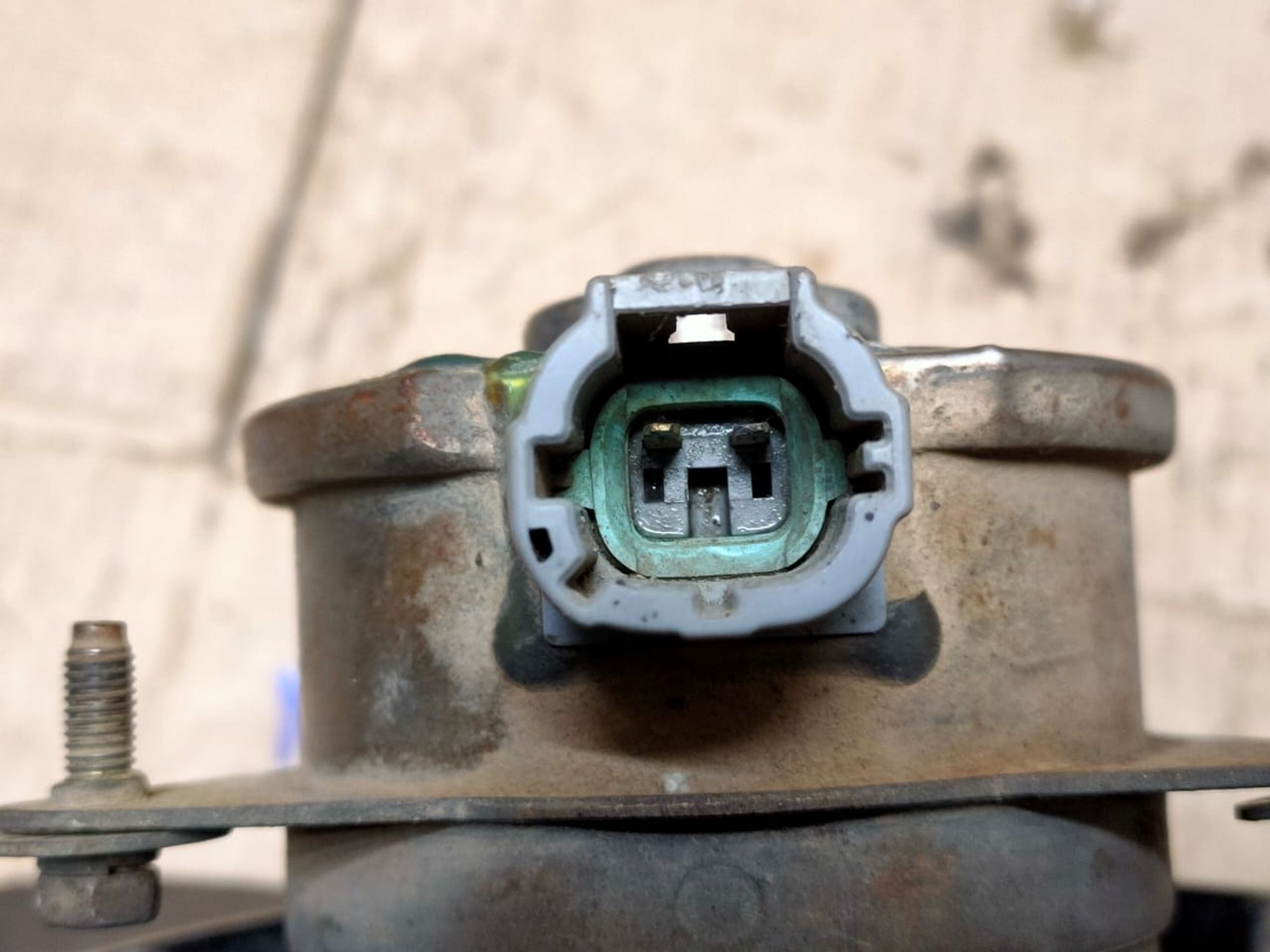 https://gcs.partsauto.market/rn-stockpro.appspot.com/thmbs/userImages/d89d66a30f14dbad161fb7a986aa0fe5/part/b9b3d954-e7d6-41de-9c33-6d89cfa13e74_1745392512180.jpg