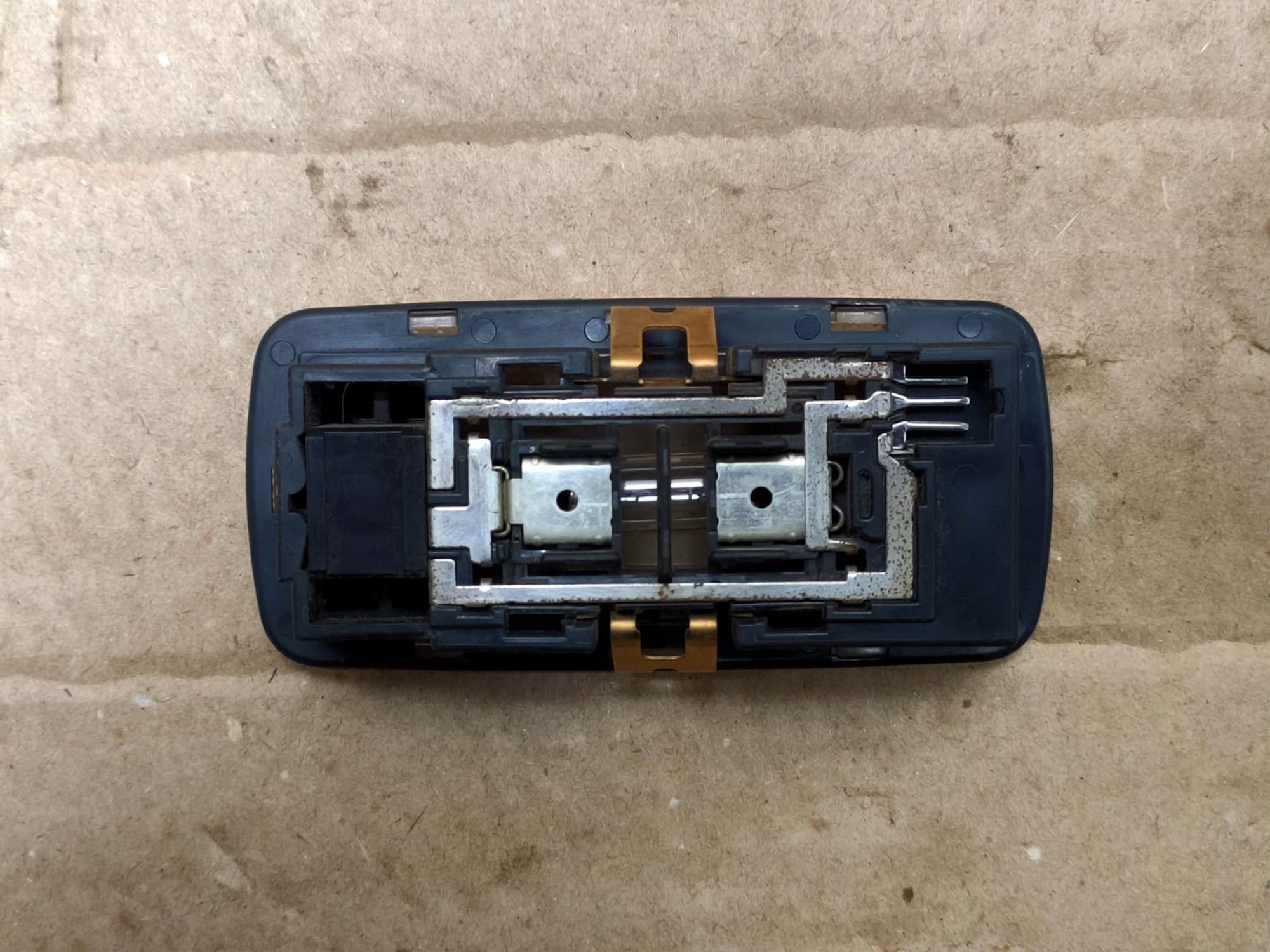 https://gcs.partsauto.market/rn-stockpro.appspot.com/thmbs/userImages/d89d66a30f14dbad161fb7a986aa0fe5/part/bdeb97db-ce4c-4bfe-9a5c-fccd04cf2649_1748241404708.jpg
