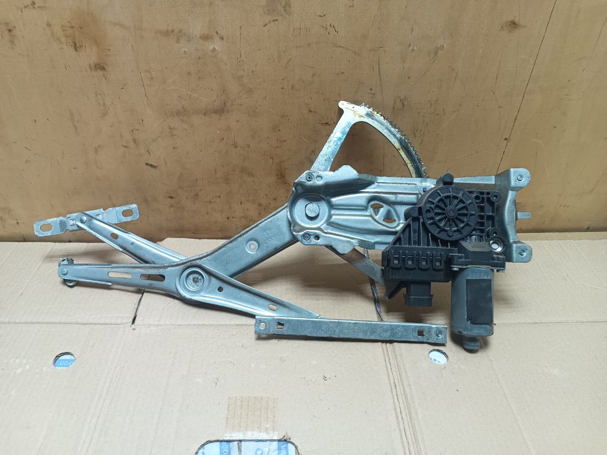 https://gcs.partsauto.market/rn-stockpro.appspot.com/thmbs/userImages/d89d66a30f14dbad161fb7a986aa0fe5/part/bdec4347-604f-4ae4-b926-e97ab8e5de58_1742532848670.jpg