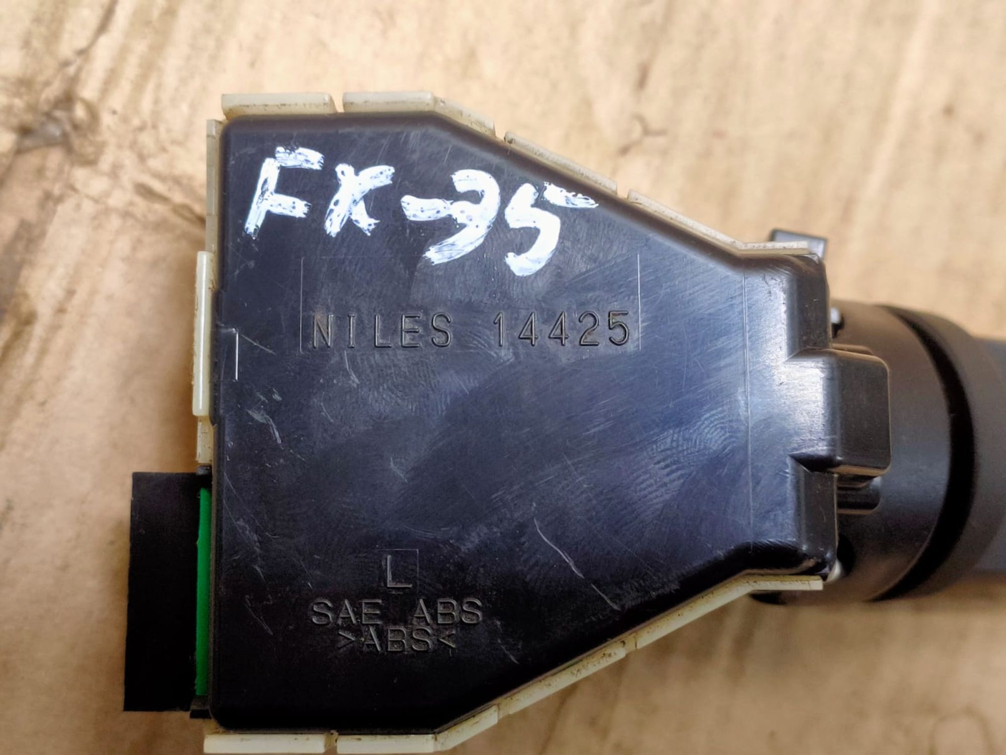 https://gcs.partsauto.market/rn-stockpro.appspot.com/thmbs/userImages/d89d66a30f14dbad161fb7a986aa0fe5/part/c0a61103-91c7-4830-998f-1e8f40b6a157_1745562290143.jpg