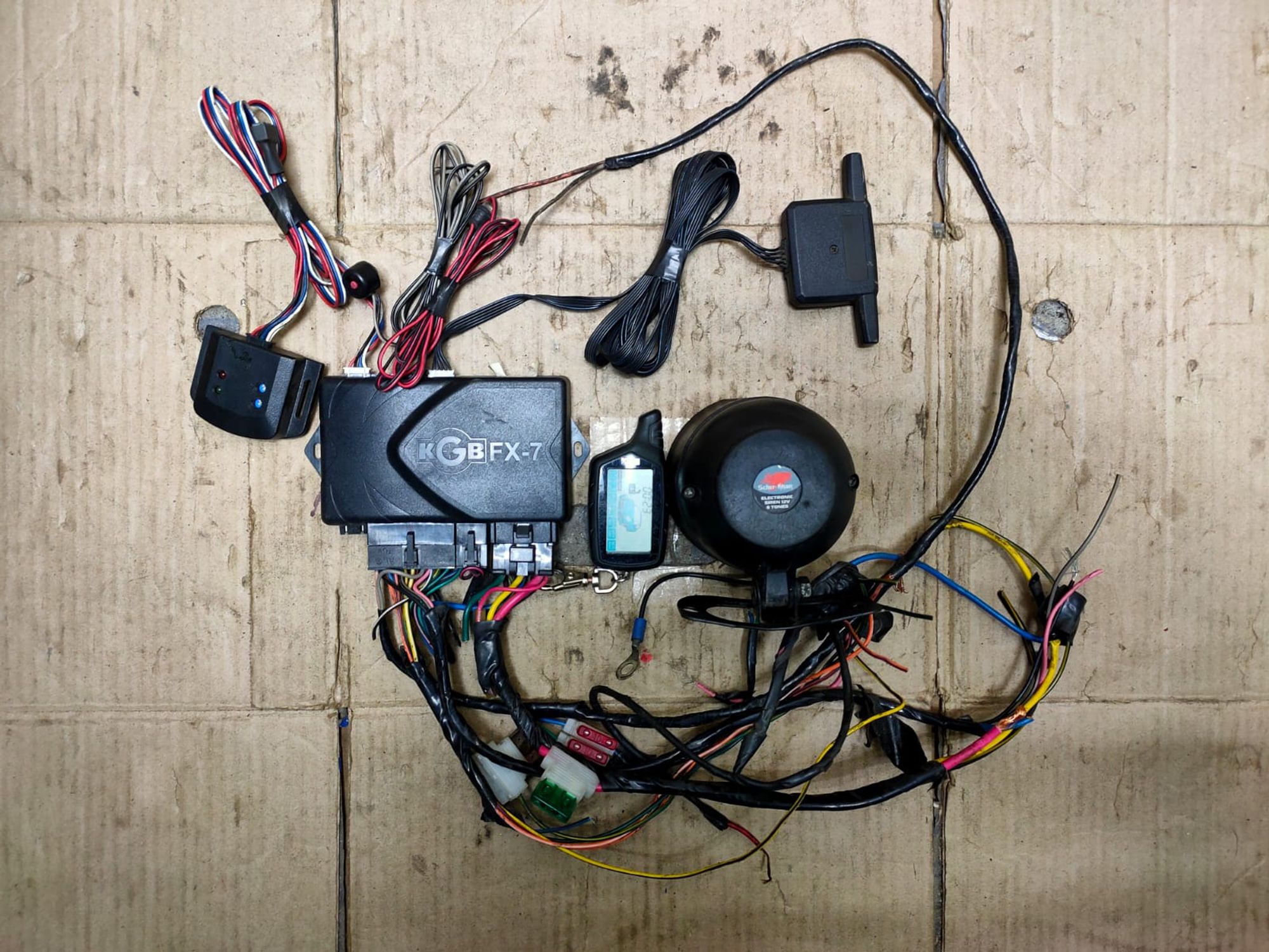 https://gcs.partsauto.market/rn-stockpro.appspot.com/thmbs/userImages/d89d66a30f14dbad161fb7a986aa0fe5/part/c2e43e20-c239-42d8-86c5-067d61dd413f_1746168380486.jpg