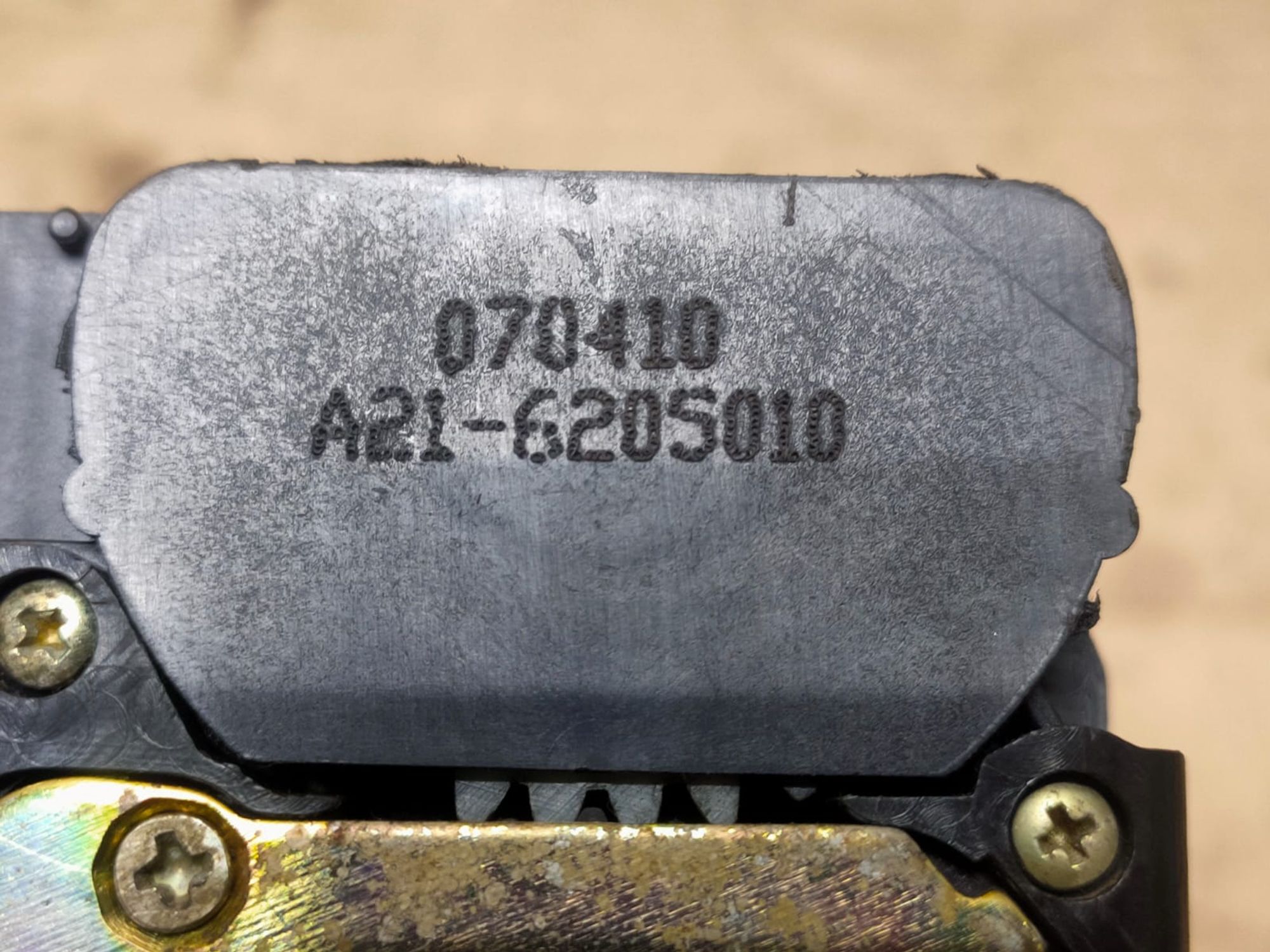 https://gcs.partsauto.market/rn-stockpro.appspot.com/thmbs/userImages/d89d66a30f14dbad161fb7a986aa0fe5/part/caa485d9-10bc-48fe-b394-c20dceb5955d_1749641852001.jpg