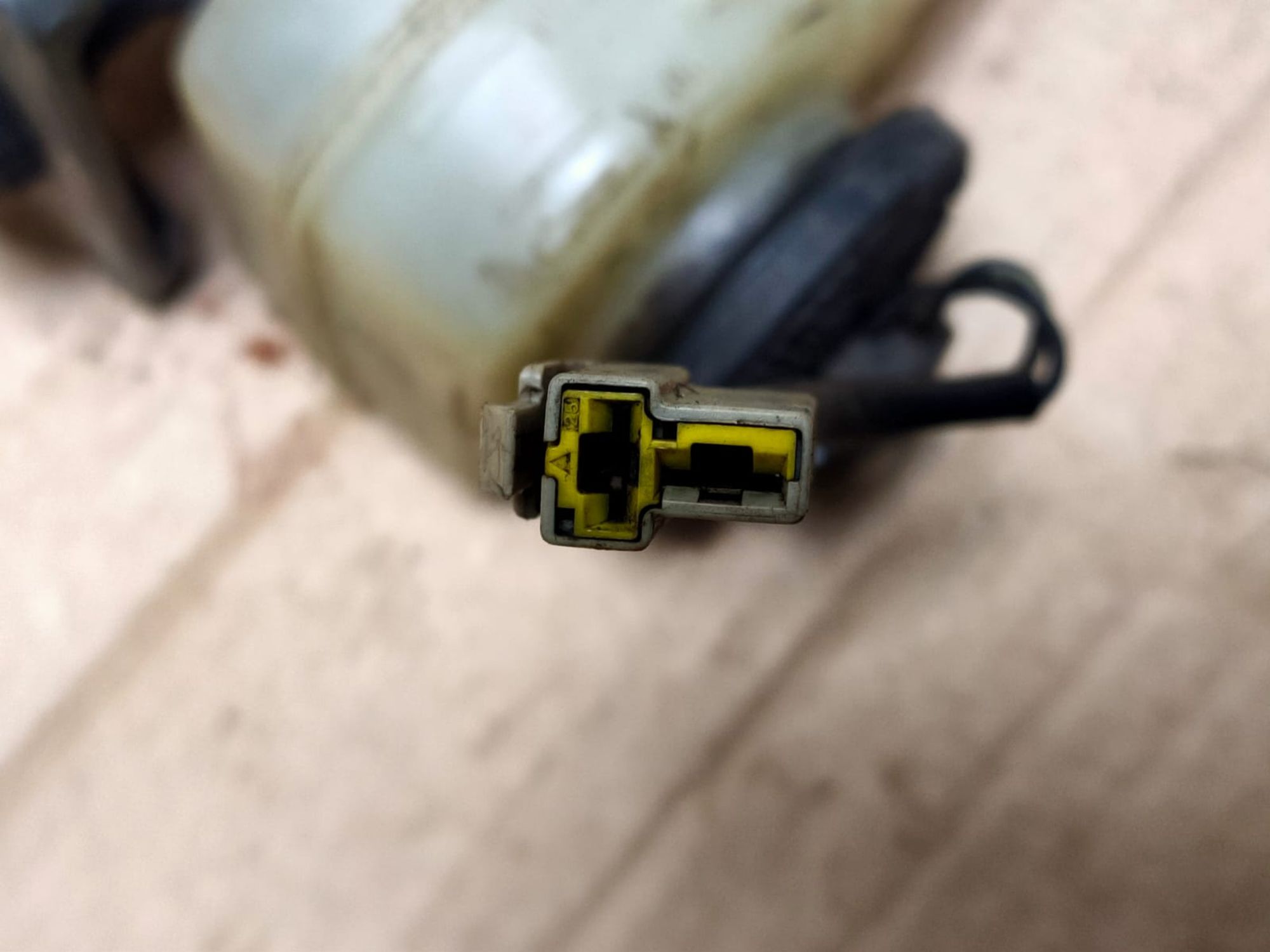 https://gcs.partsauto.market/rn-stockpro.appspot.com/thmbs/userImages/d89d66a30f14dbad161fb7a986aa0fe5/part/cdc0cbdf-2a54-456d-bde0-3de30de66c68_1748936309992.jpg