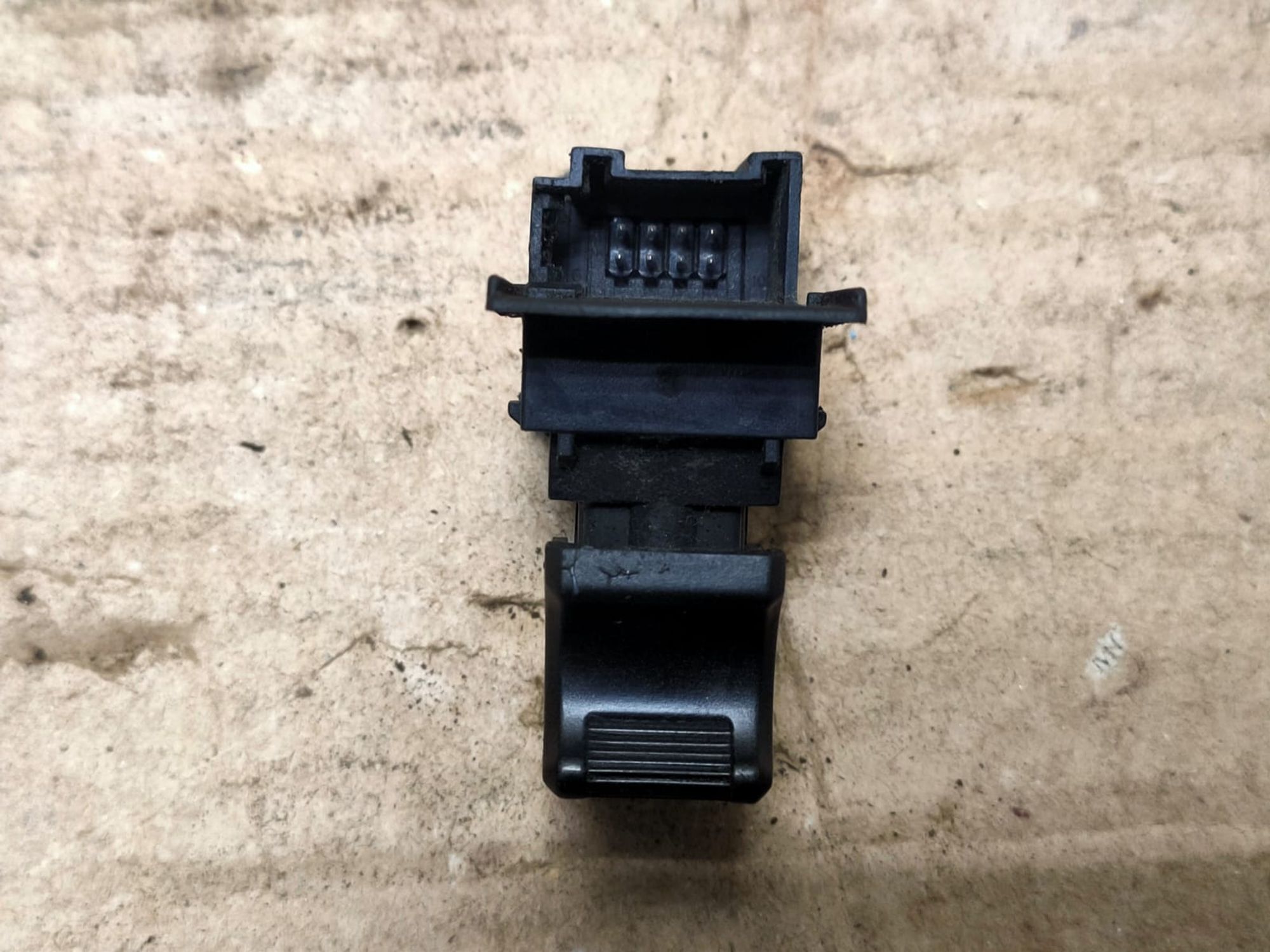 https://gcs.partsauto.market/rn-stockpro.appspot.com/thmbs/userImages/d89d66a30f14dbad161fb7a986aa0fe5/part/e65b4c27-d8ec-4d95-9fbb-43f34e5bc5f6_1749636004944.jpg