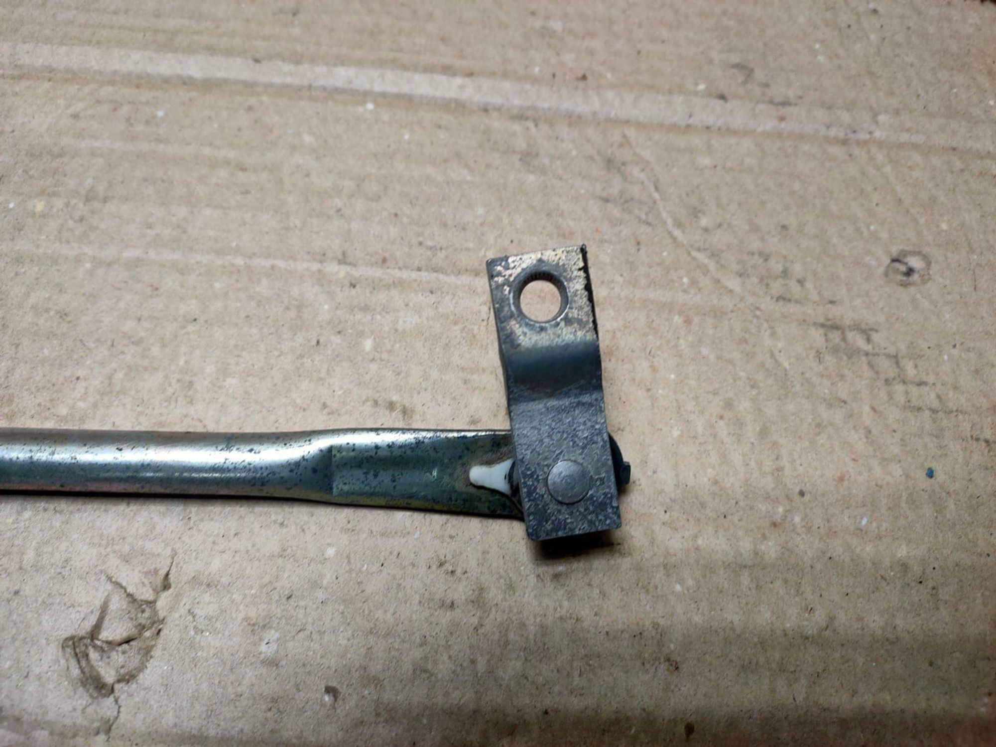 https://gcs.partsauto.market/rn-stockpro.appspot.com/thmbs/userImages/d89d66a30f14dbad161fb7a986aa0fe5/part/e99d2935-27ba-4191-aa73-0b28e2c2e5ce_1749798103983.jpg