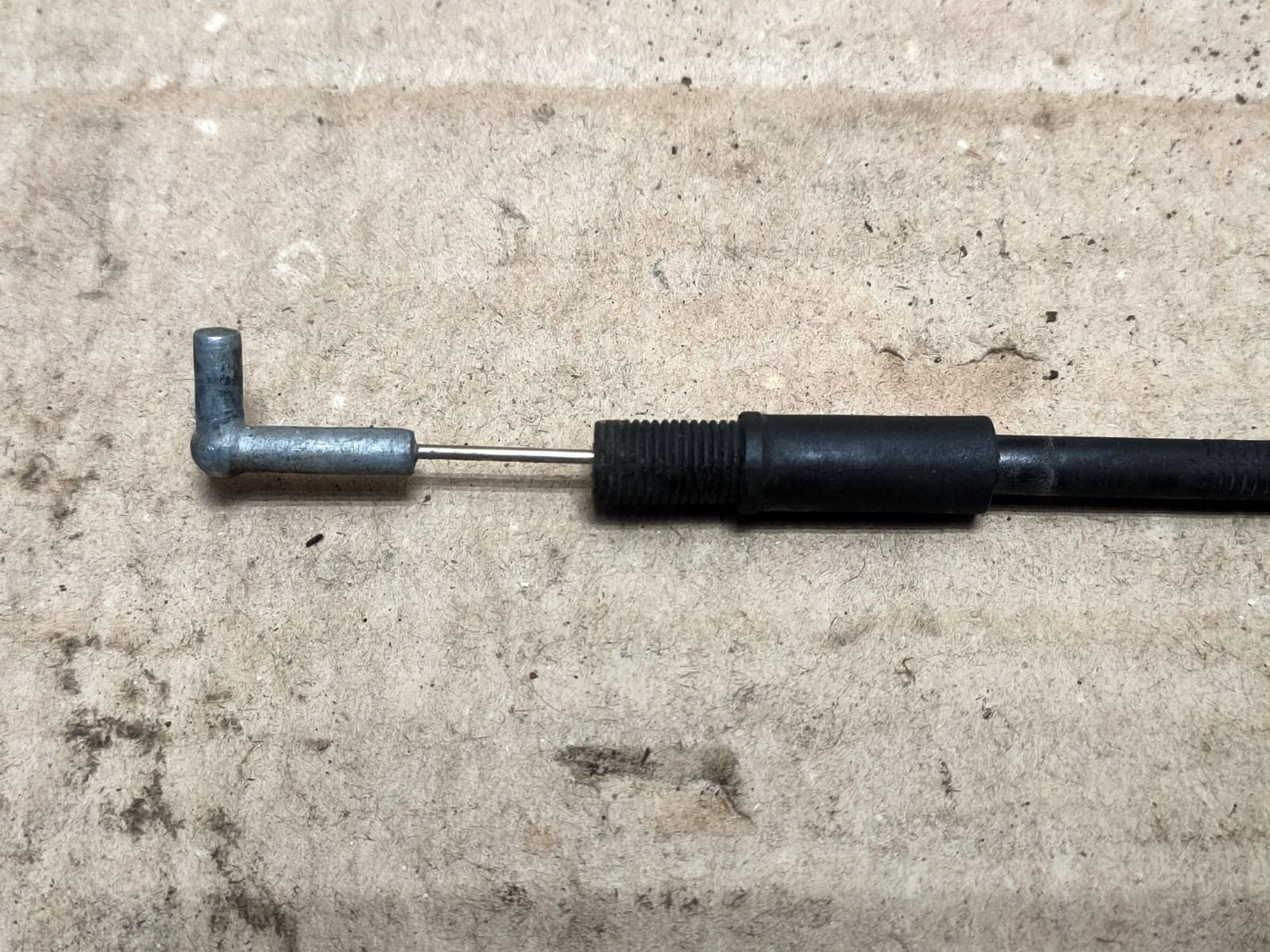 https://gcs.partsauto.market/rn-stockpro.appspot.com/thmbs/userImages/d89d66a30f14dbad161fb7a986aa0fe5/part/f55299bd-9276-4cb9-bd22-c4a84b500388_1749711578266.jpg